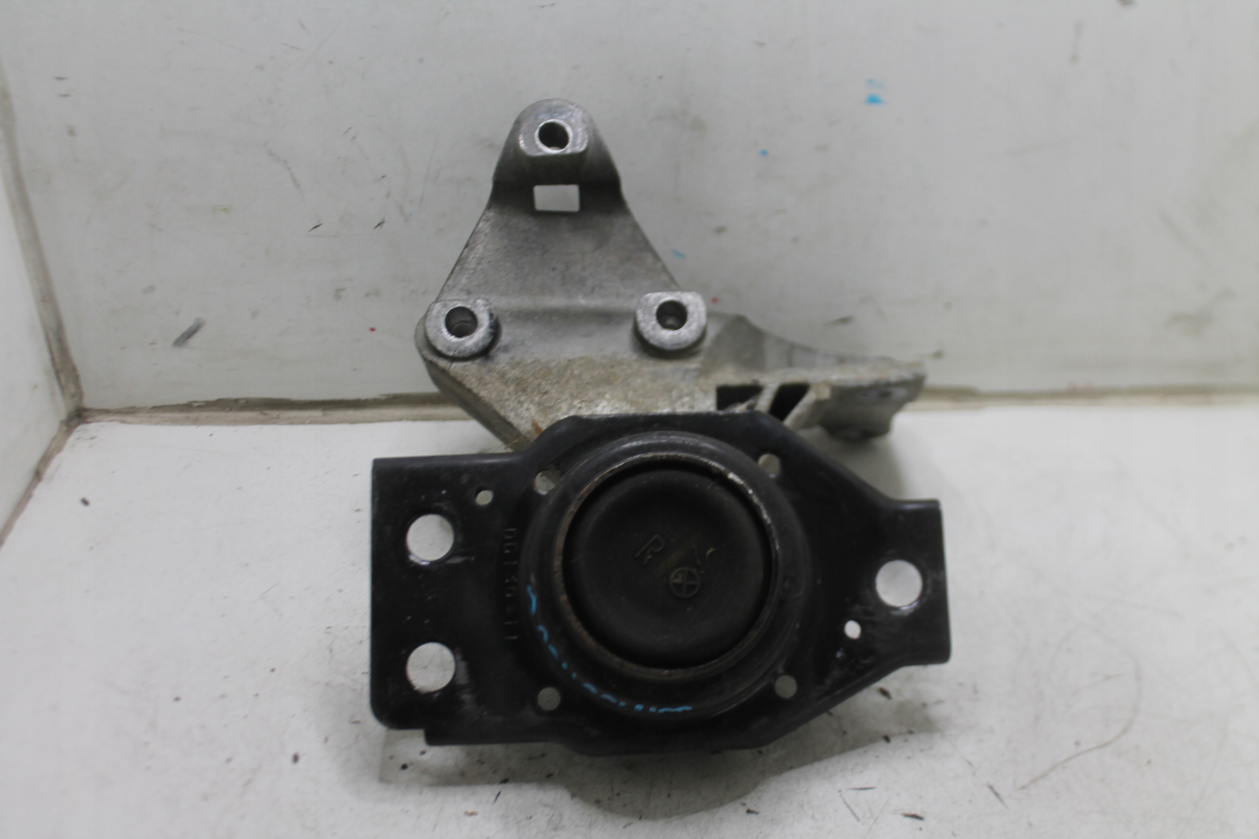 holder engine mount QASHQAI J10 1.5 DCI 09-13