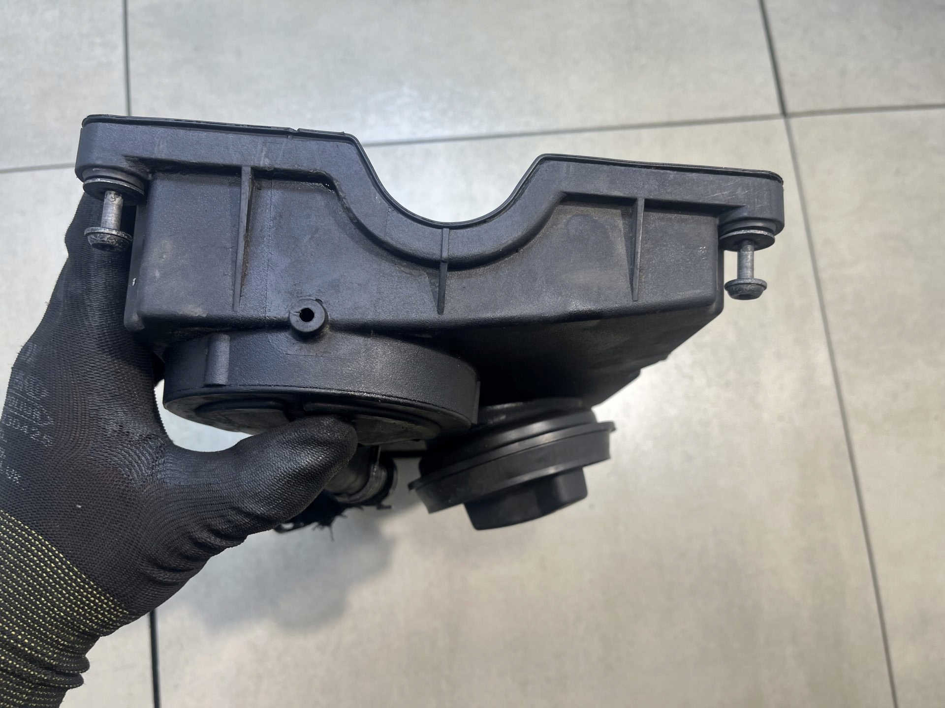 COPERCHIO PUNTERIE PASSAT B6 03G103469N