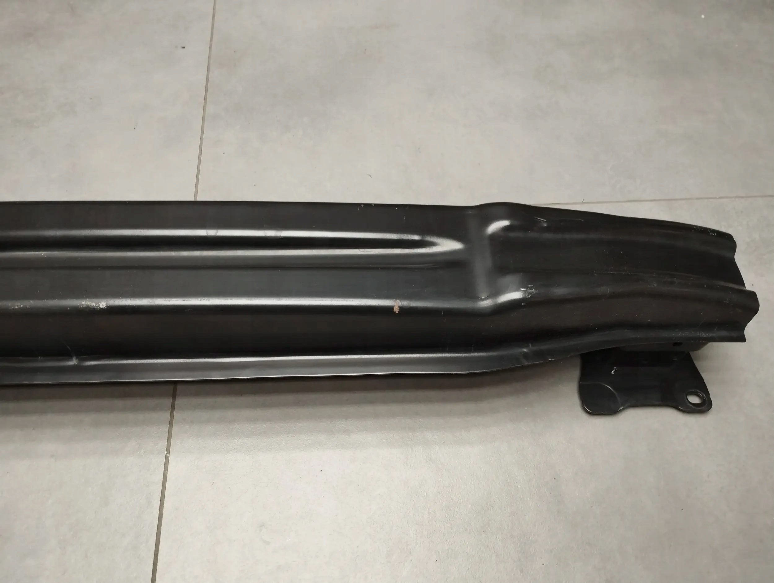 VW Golf VII 7 R bumper support rear part