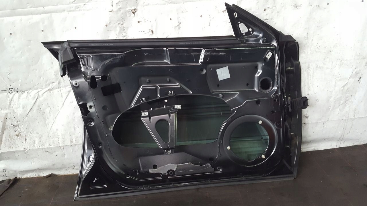 door front front left Mercedes W219 C197