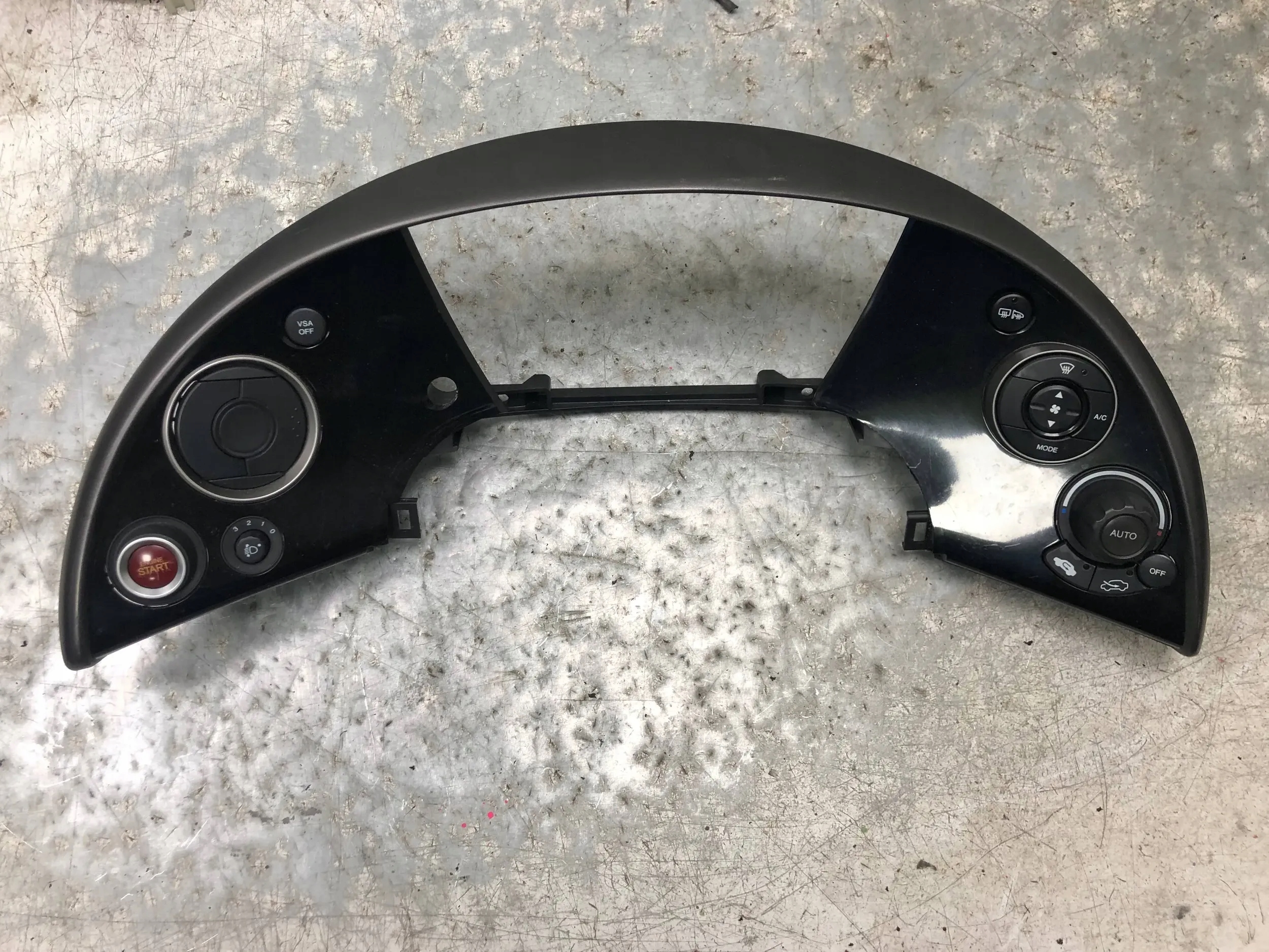 instrument panel frame HONDA CIVIC VIII UFO 79600-SMG