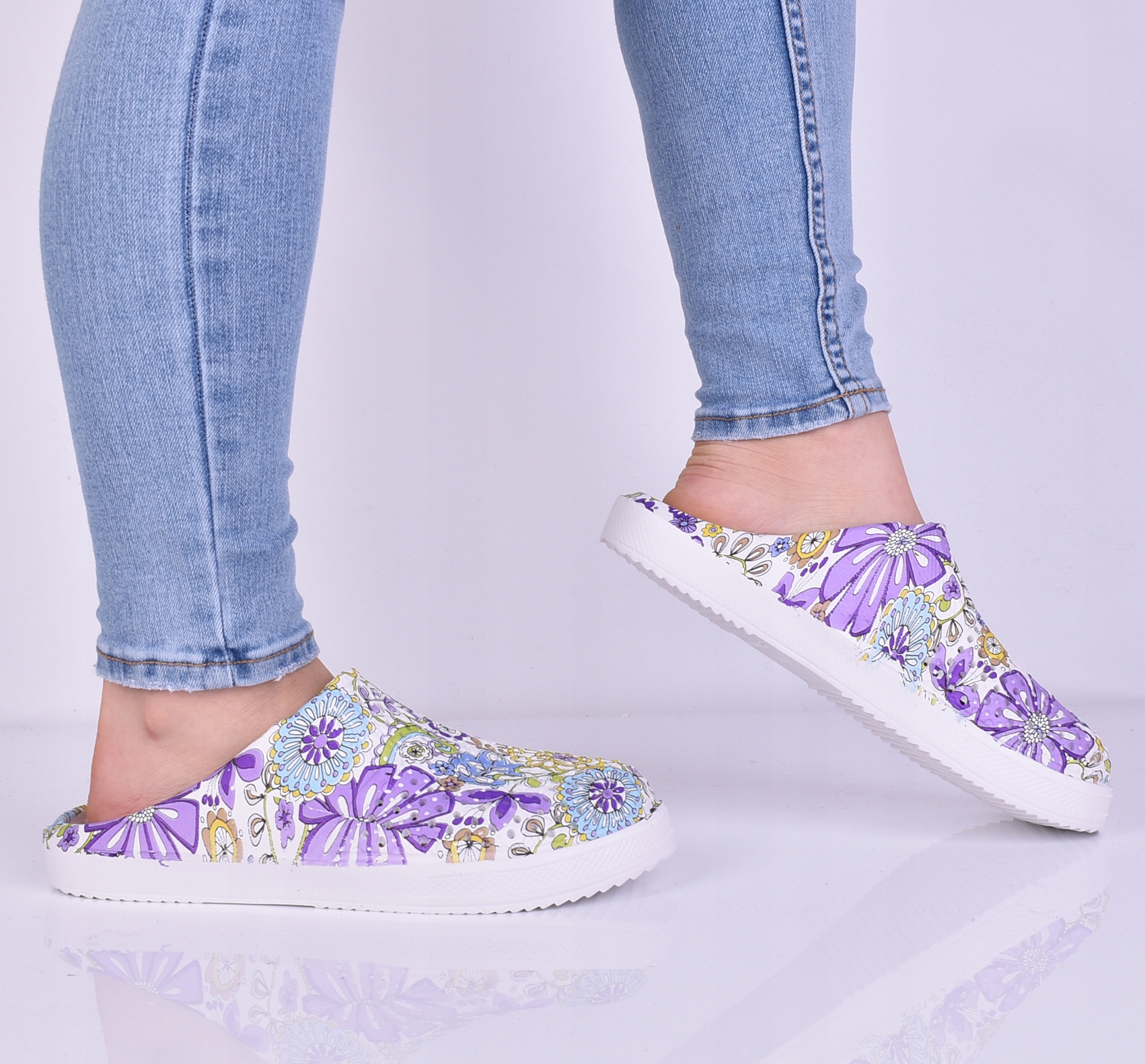 LEKKIE DAMSKIE KLAPKI PIANKI CHODAKI WE WZORY BUTY DO DOMU OUTDOOR Marka inna