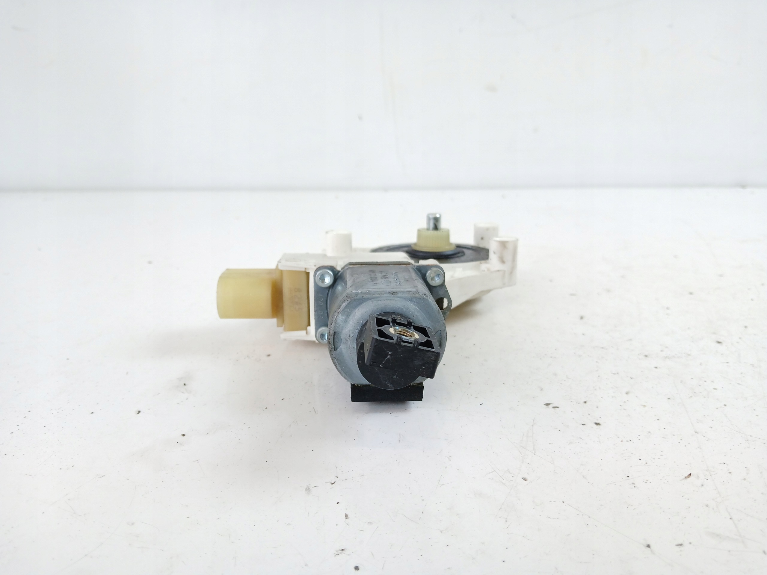 BMW E92 COUPE mini motor windows left 0130822402