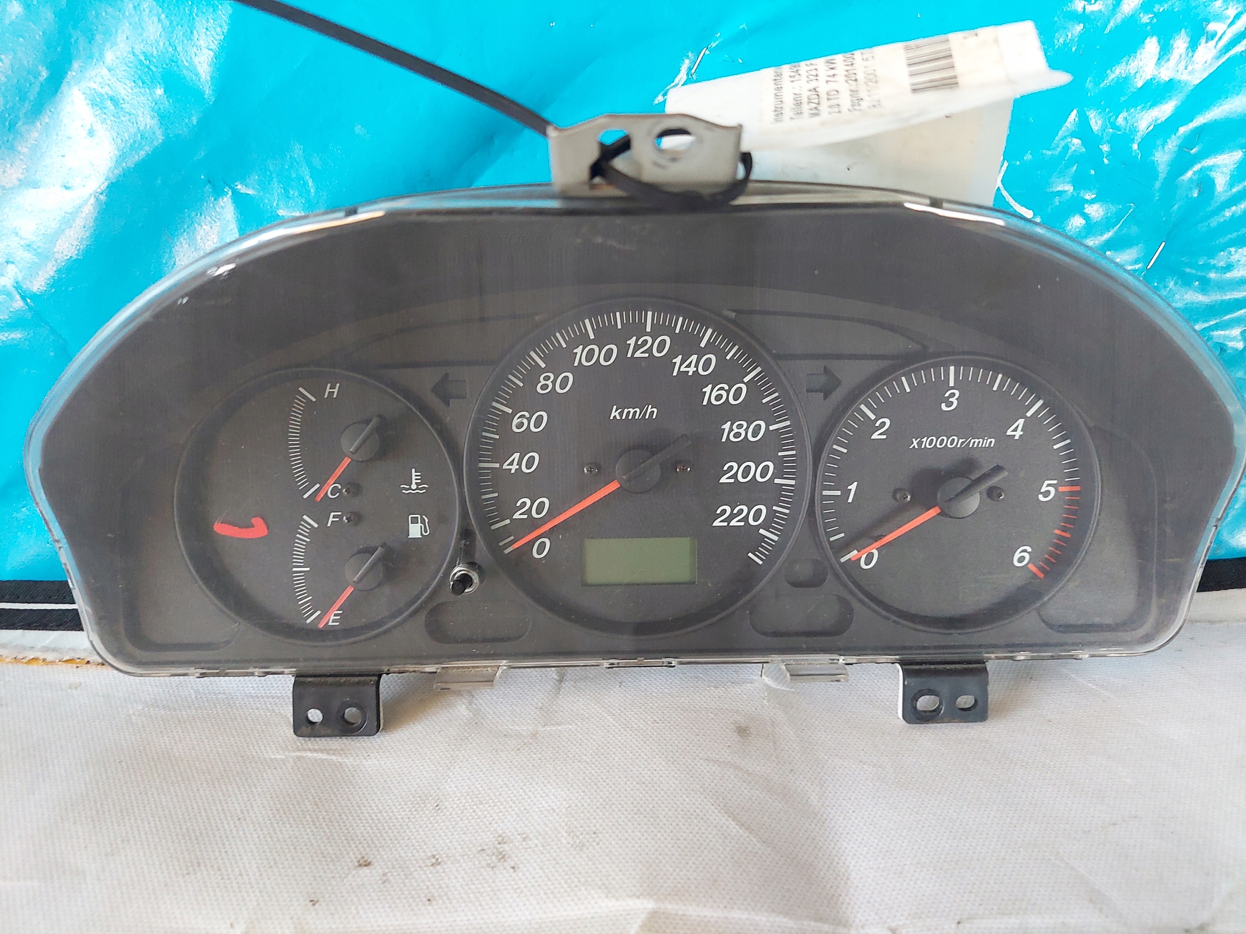 dials clock MAZDA 323F BJ 2.0 TD BL2J