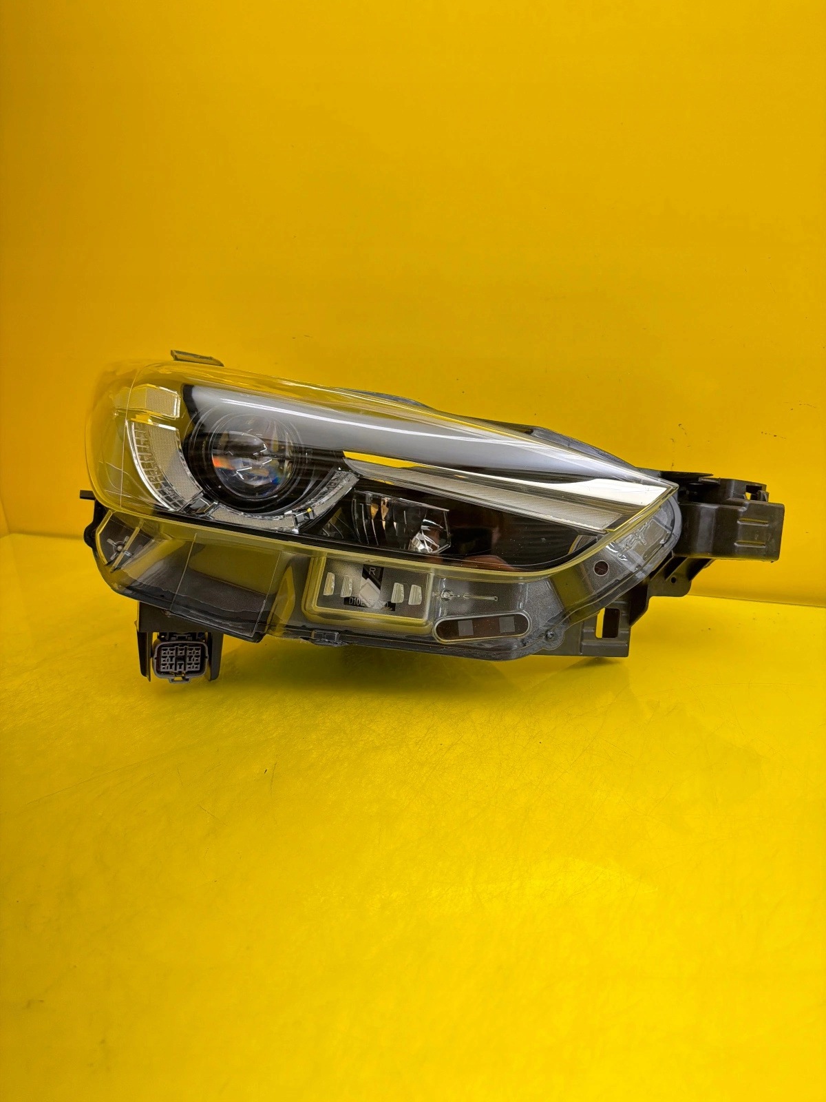 light front right Mazda CX3 Full Led 10 vertical D10E-51030