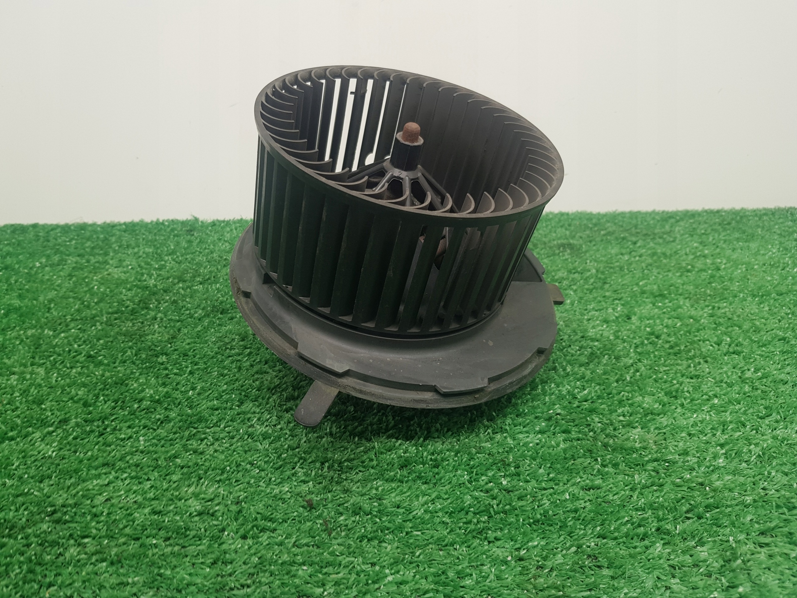 Lüfter des lüfters VOLKSWAGEN GOLF 5 PLUS 1K1819015