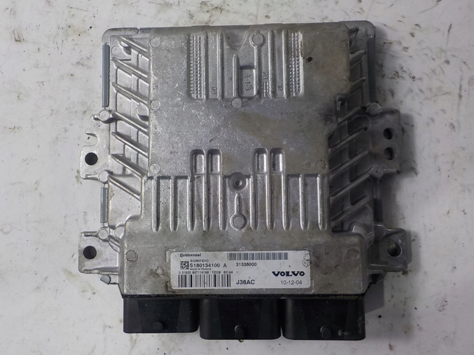 VOLVO V50 computer control unit S180134100A 31336000