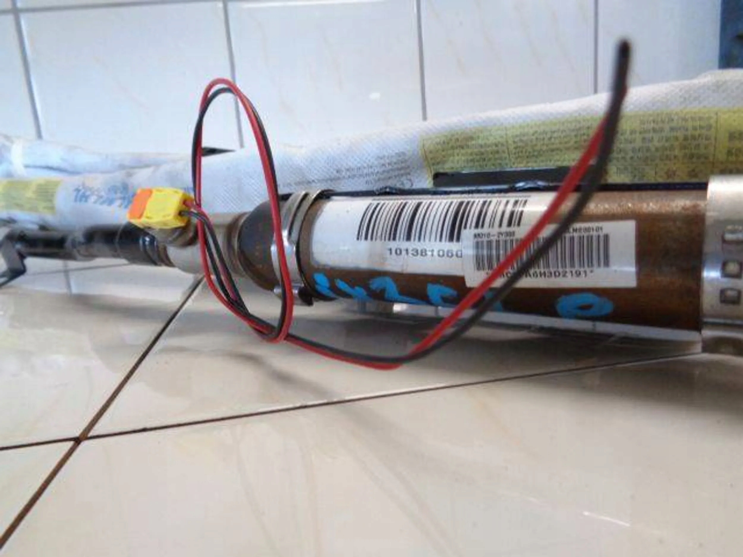 Hyundai IX35 10 пиропатрон воздушная левый 850102Y000