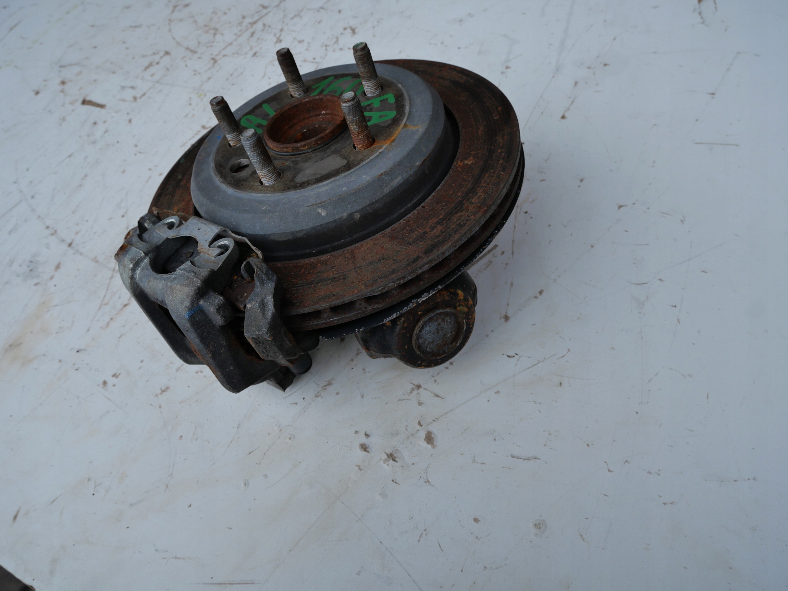 JEEP GRAND CHEROKEE WK2 swing left 04877113AC