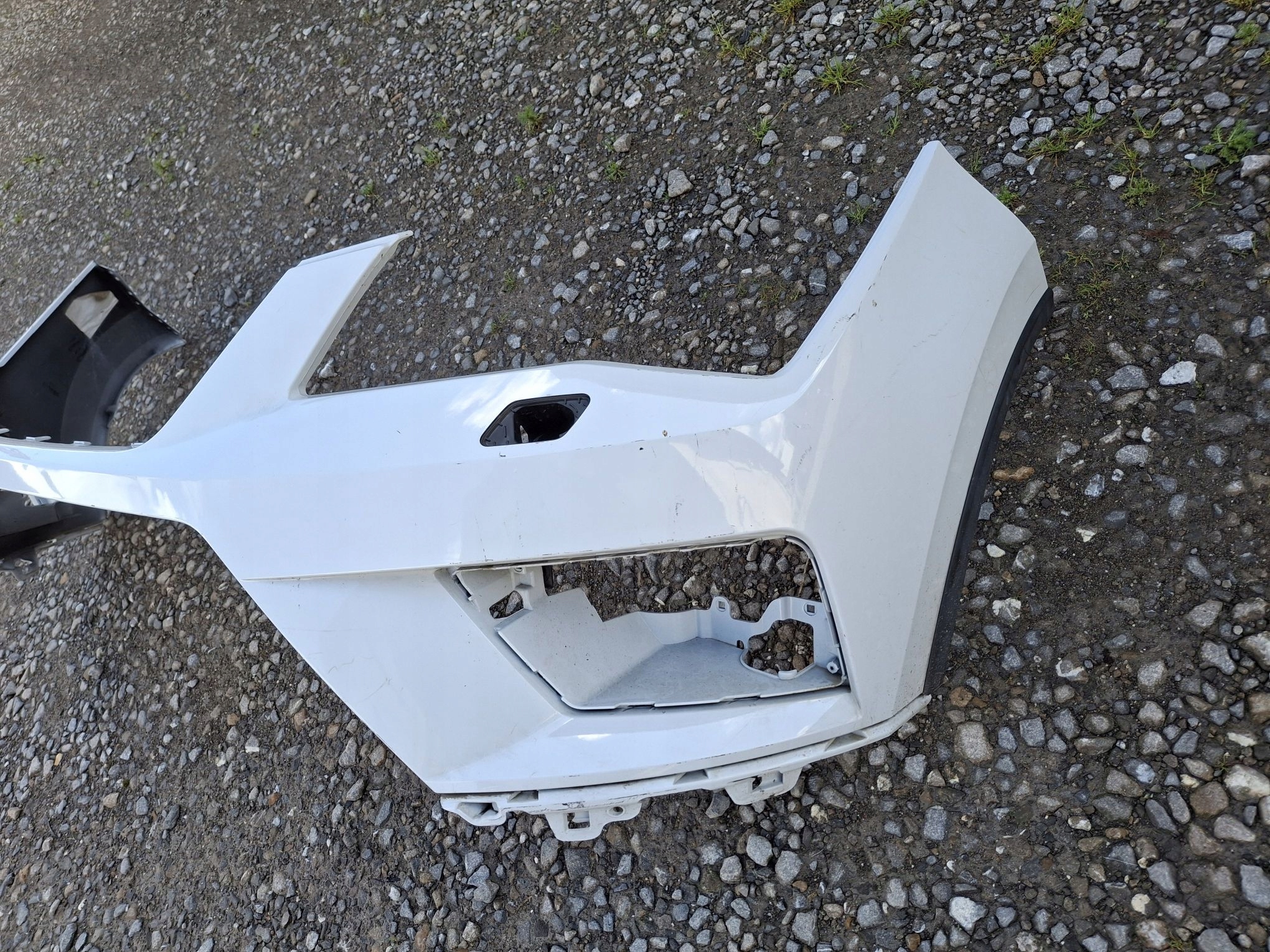 front bumper SEAT ATECA 2016R->