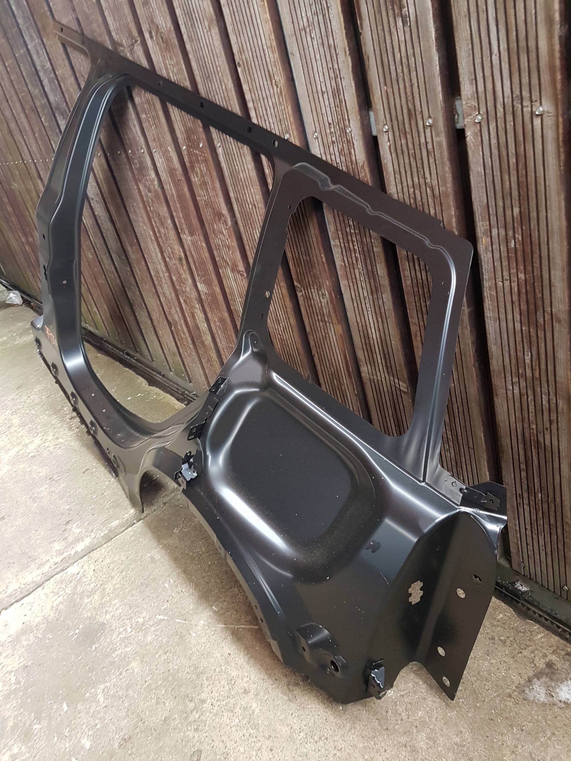 side left MINI F54 CLUBMAN