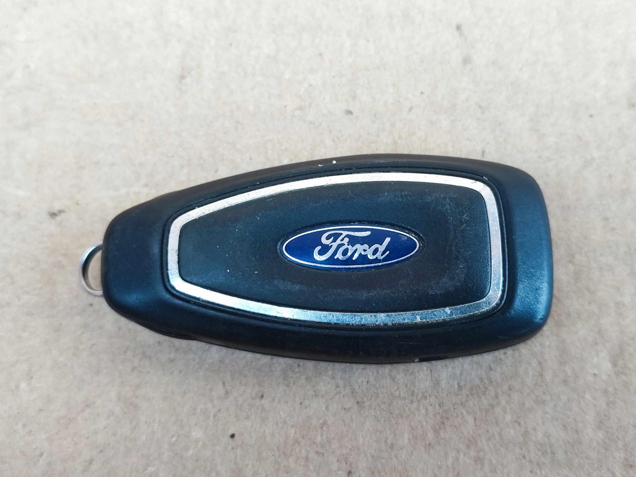 Ford EcoSport 2016r kluczyk pilot keyless Producent części Ford OE