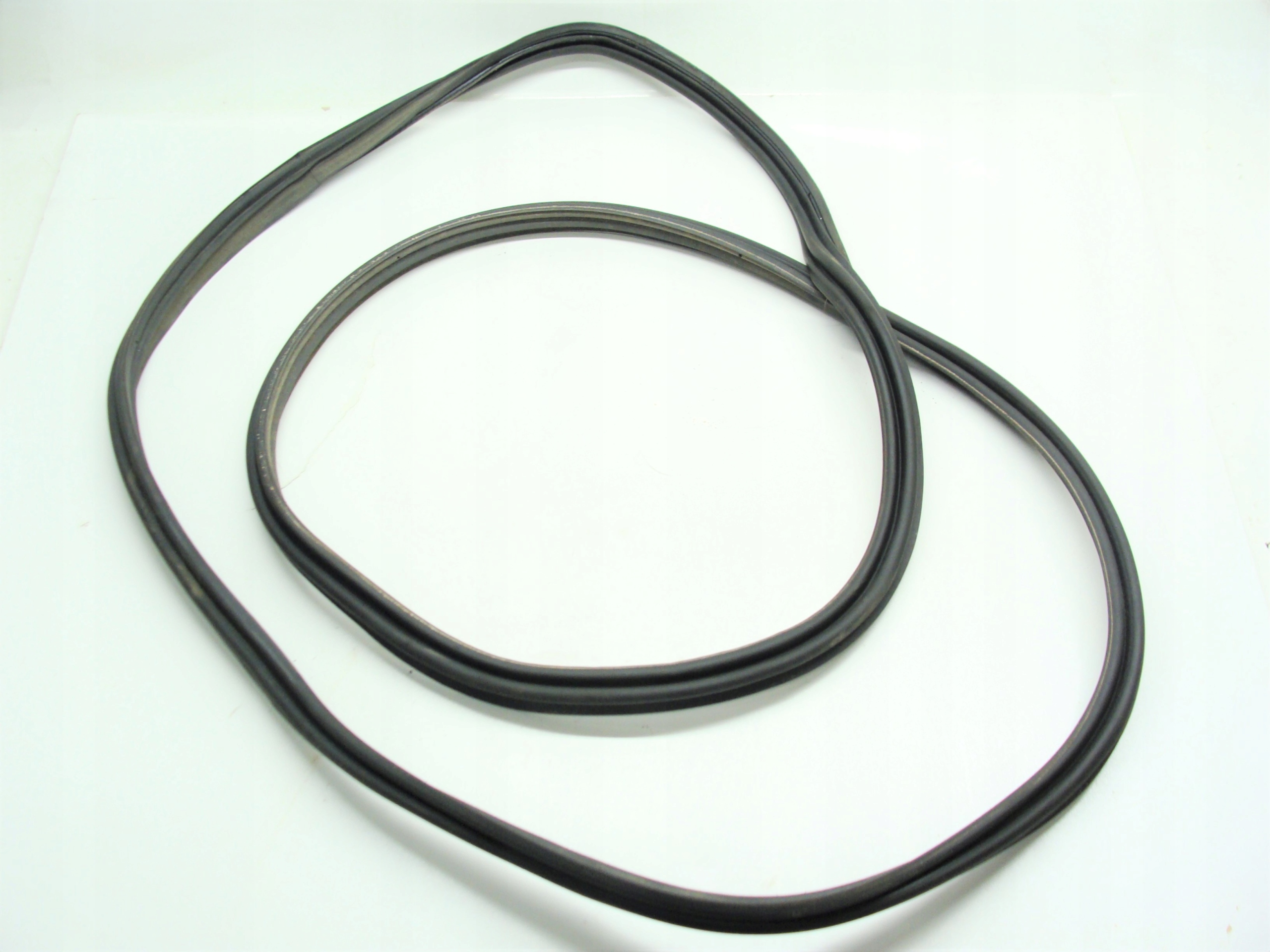 9180258 - OPEL SIGNUM ГУМОВЕ УЩІЛЬНЕННЯ КРИШКИ БАГАЖНИКА