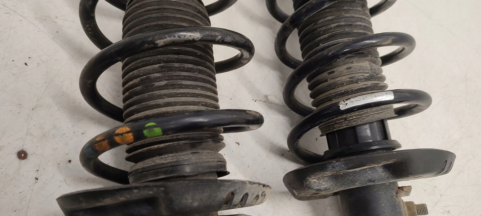 shock absorber spring front utwardzone VW Scirocco 2,0 TFSI
