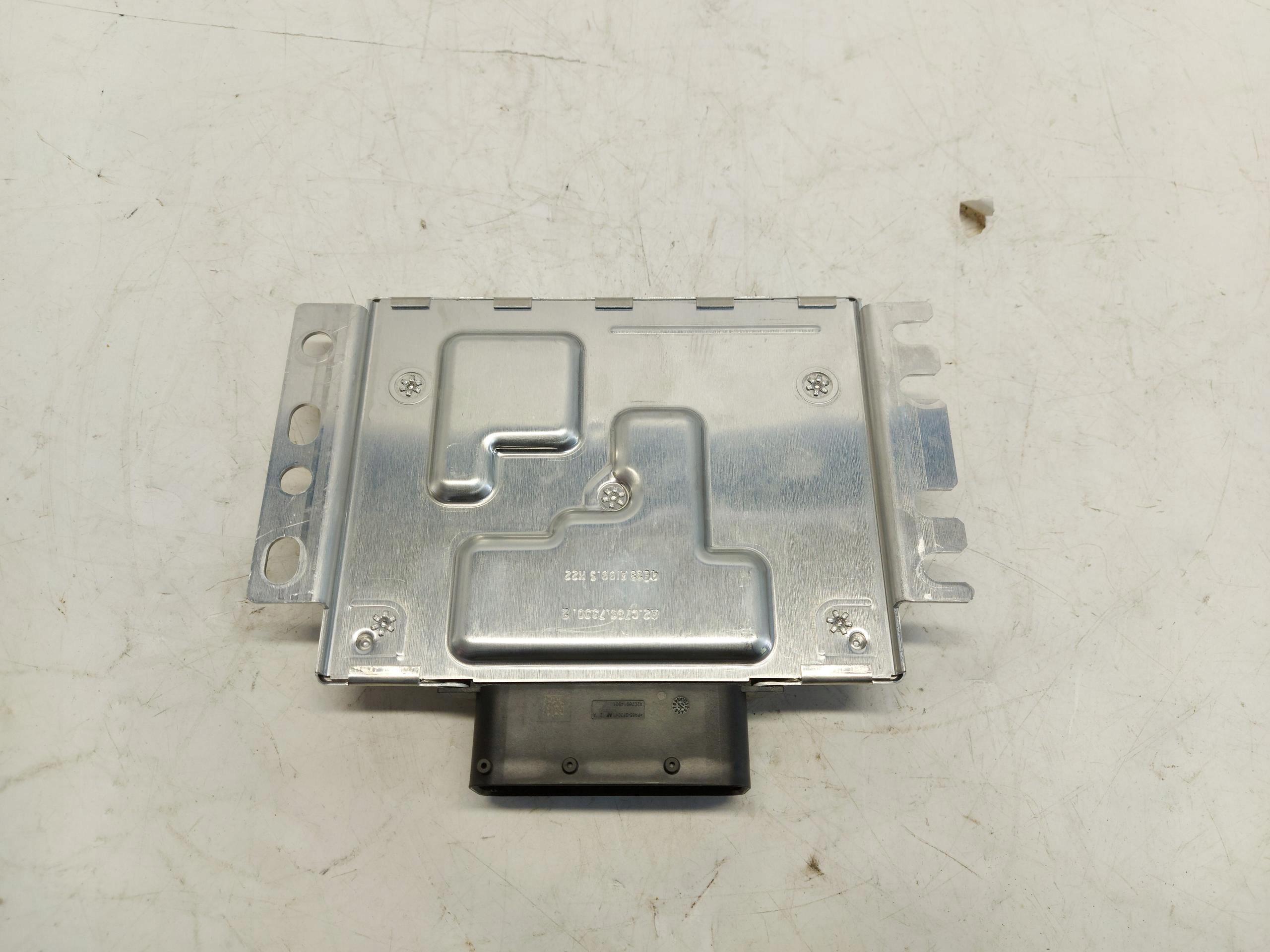BMW 5 G60 530E x-drive module control unit springing 8871164