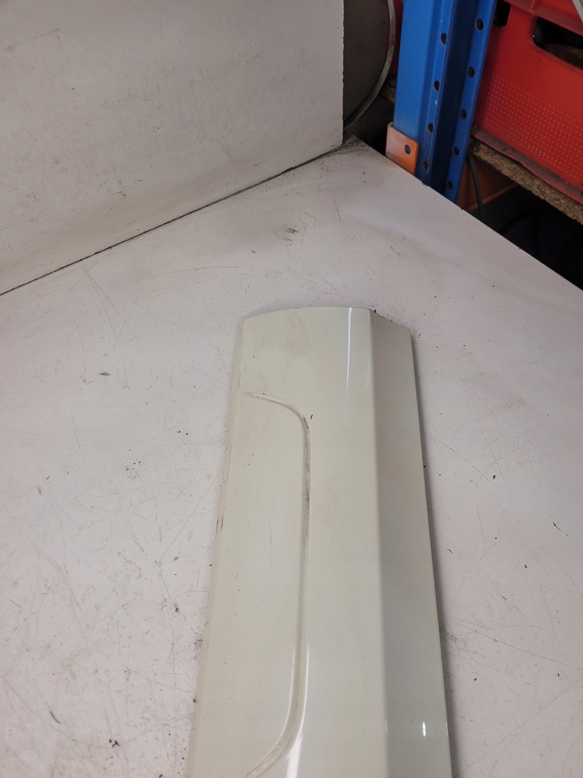 moulding door right front AUDI Q3 LY9K 8U0853960D