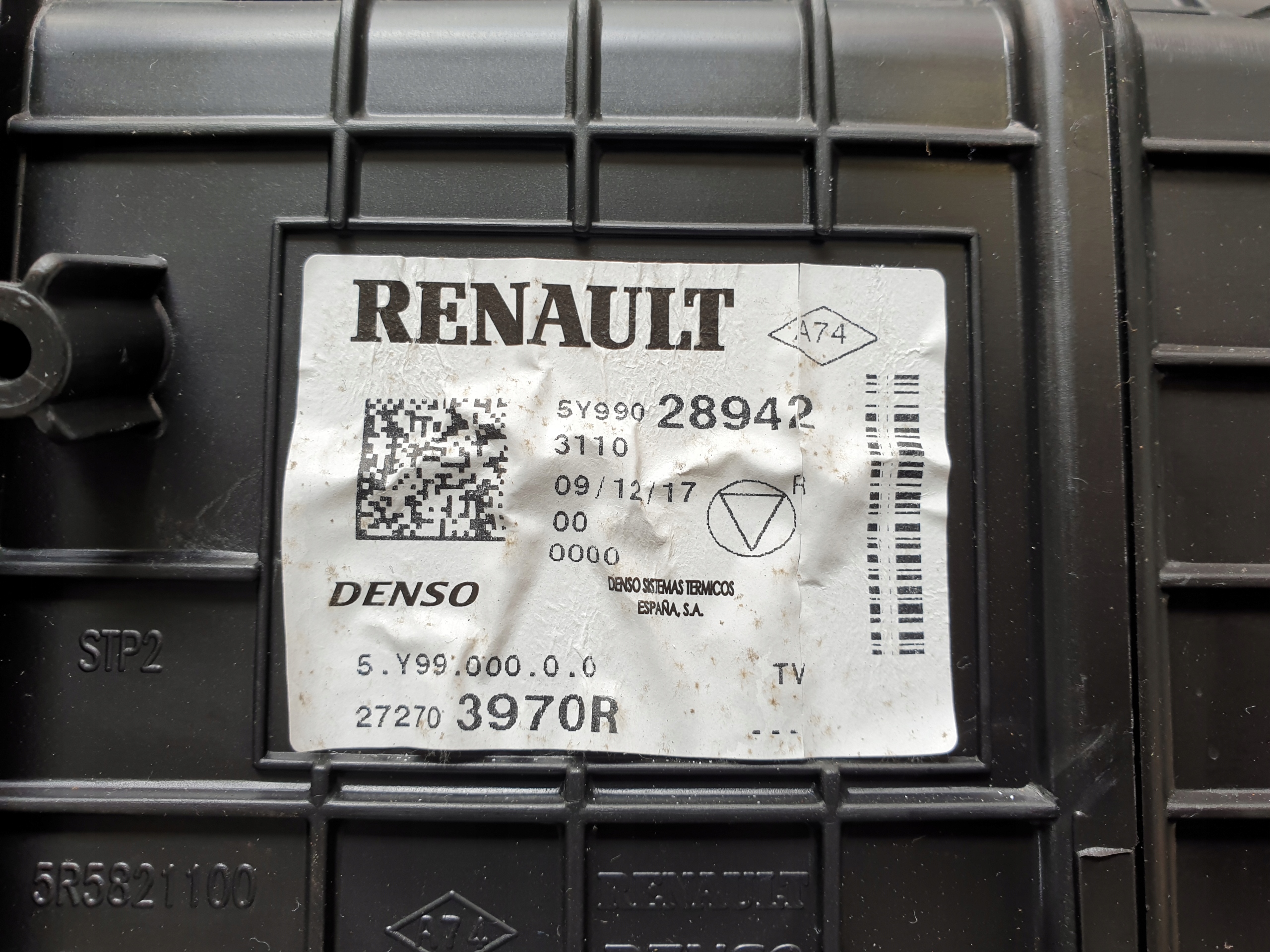 ohřívač RENAULT CLIO 4 IV 2015- 272703970R