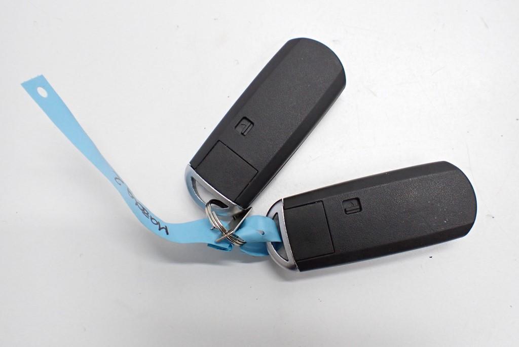 KLUCZYK KLUCZ PILOT ORYGINAŁ MAZDA2 2 DJ 23R Producent części Mazda OE