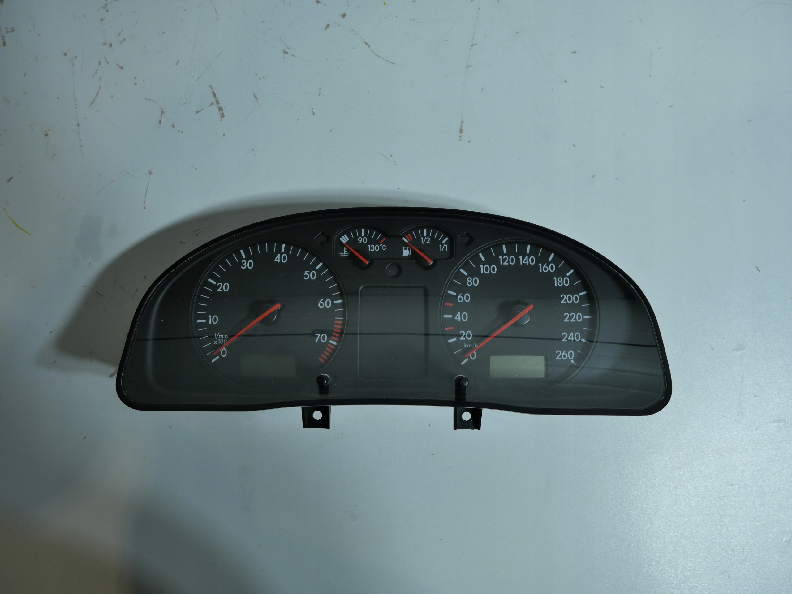 dials dials VW PASSAT B5 3B1919860
