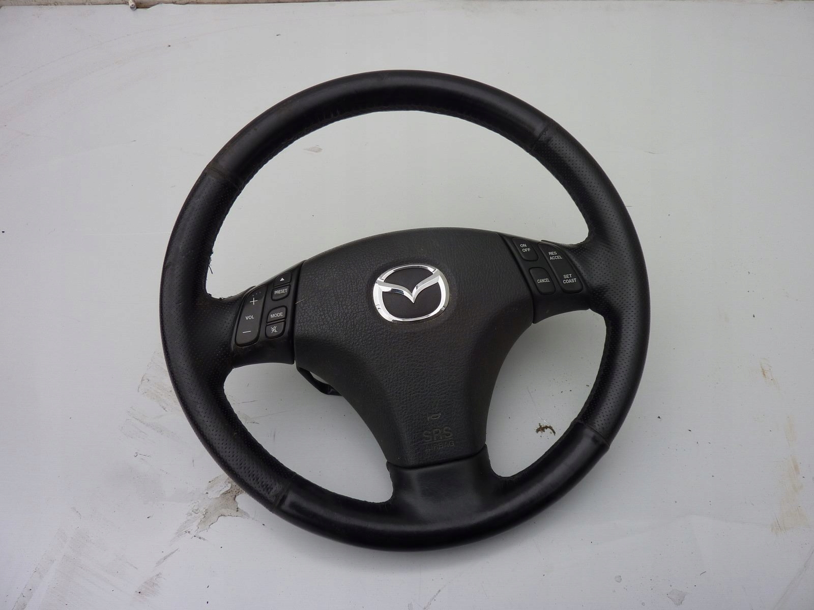 KIEROWNICA MULTIFUNKCJA PODUSZKA MAZDA6 MAZDA 6