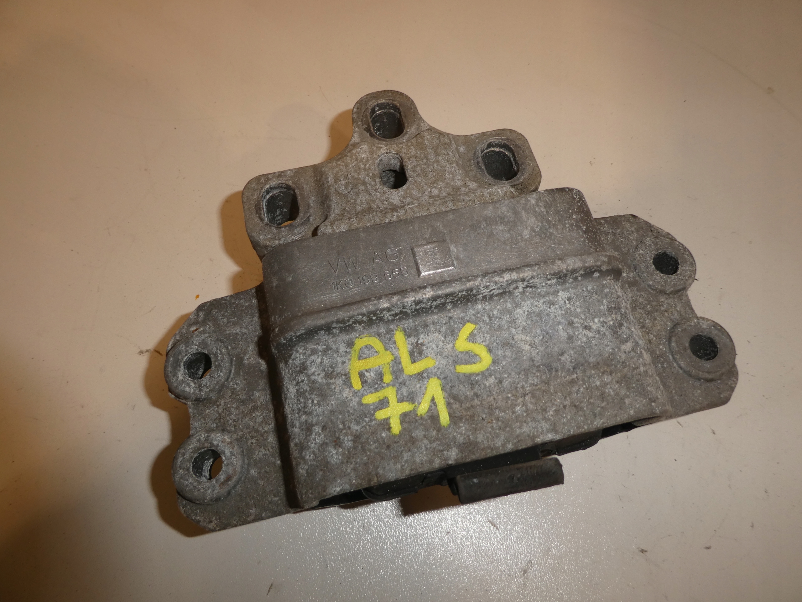 holder gearbox mounting 1K0199555T AUDI VW SEAT