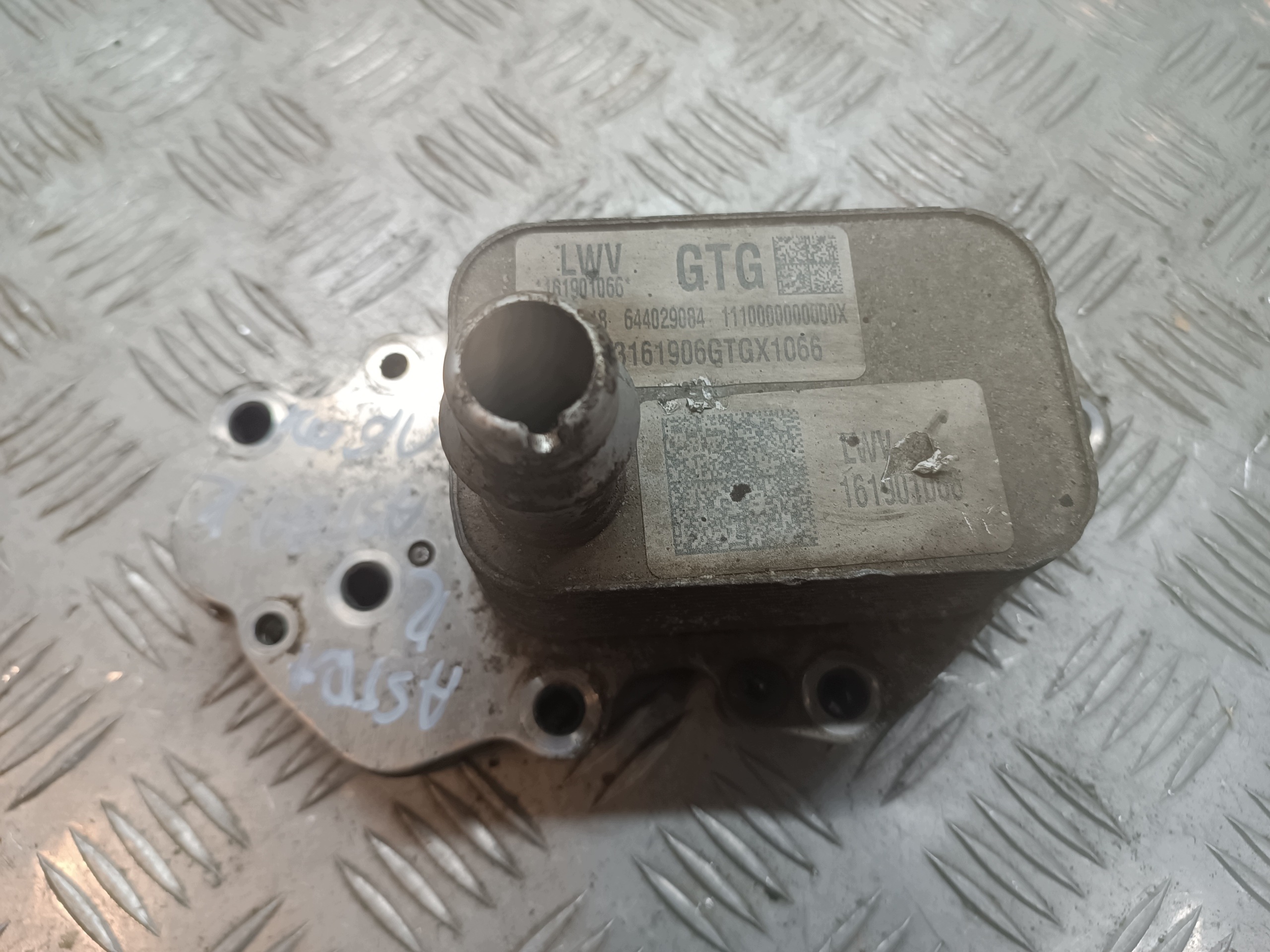 OPEL ASTRA K V 1.6 CDTI olaj hütö 644029084