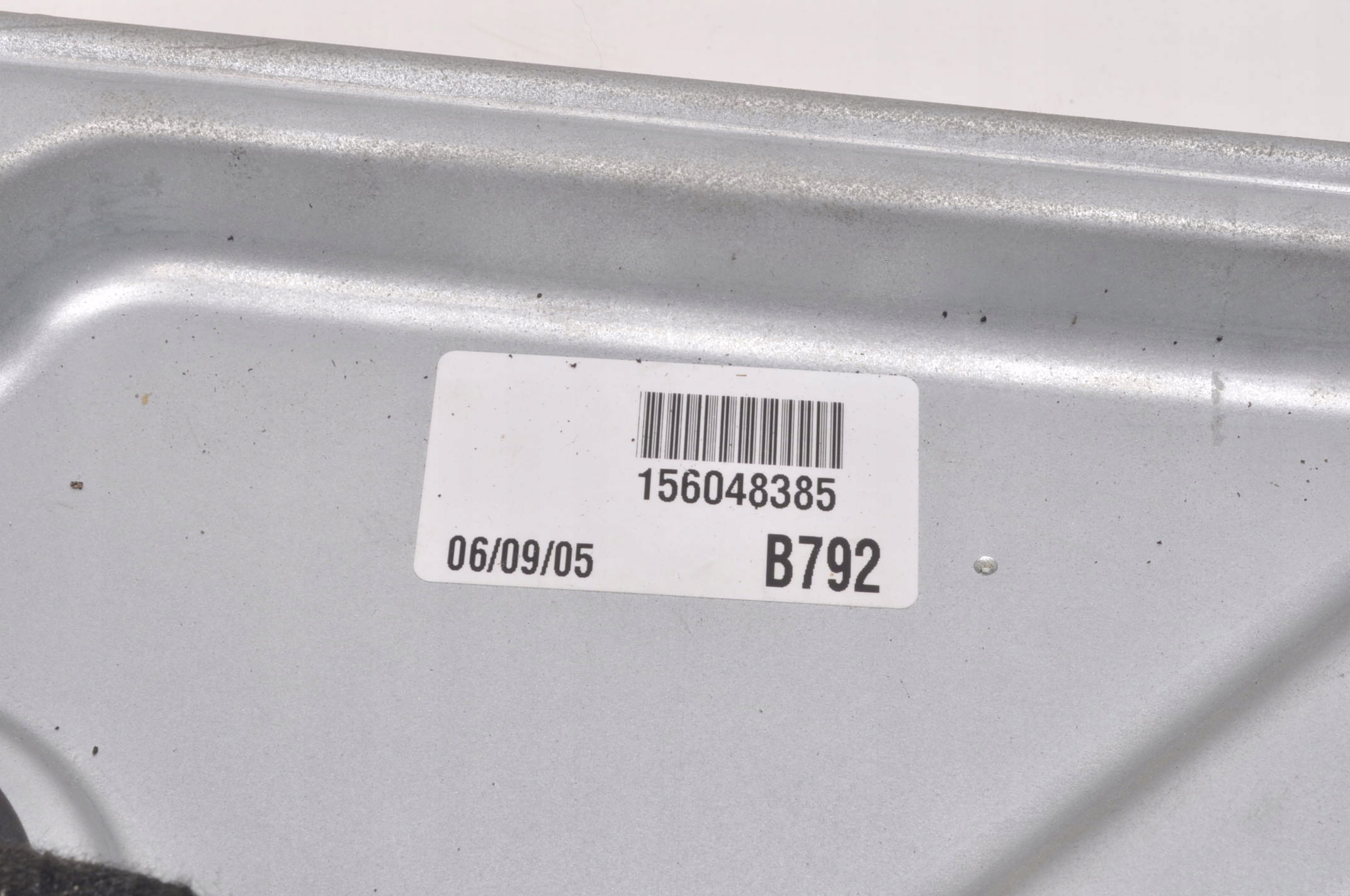 ALFA ROMEO 159 PODNOŚNIK SZYBY LEWY PRZÓD PRZEDNI 5D SEDAN EUROPA 156048385 Typ samochodu Samochody osobowe