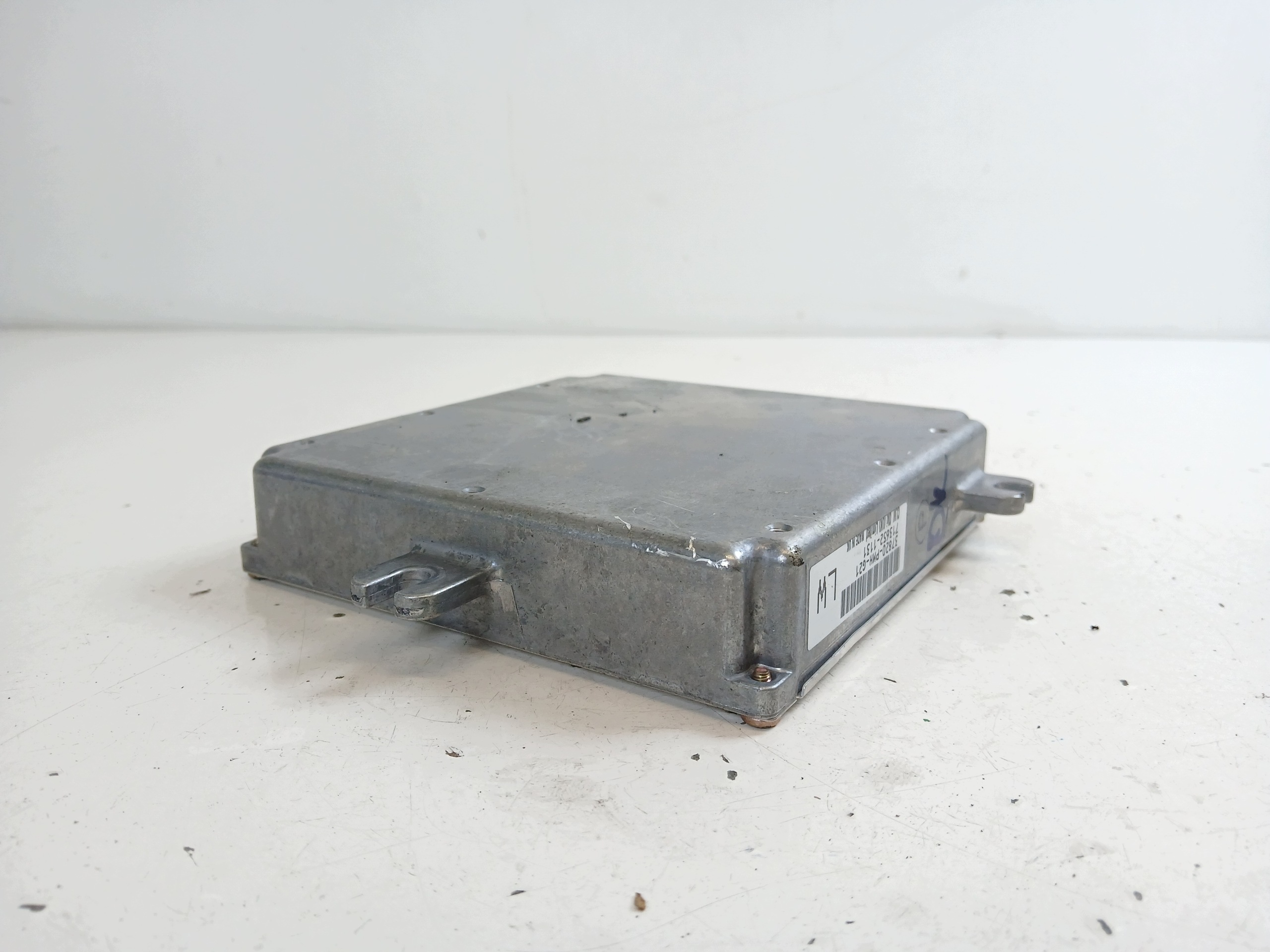 HONDA CIVIC VII 1.6 unité de commande électronique uce moteur 37820-PMH-G21
