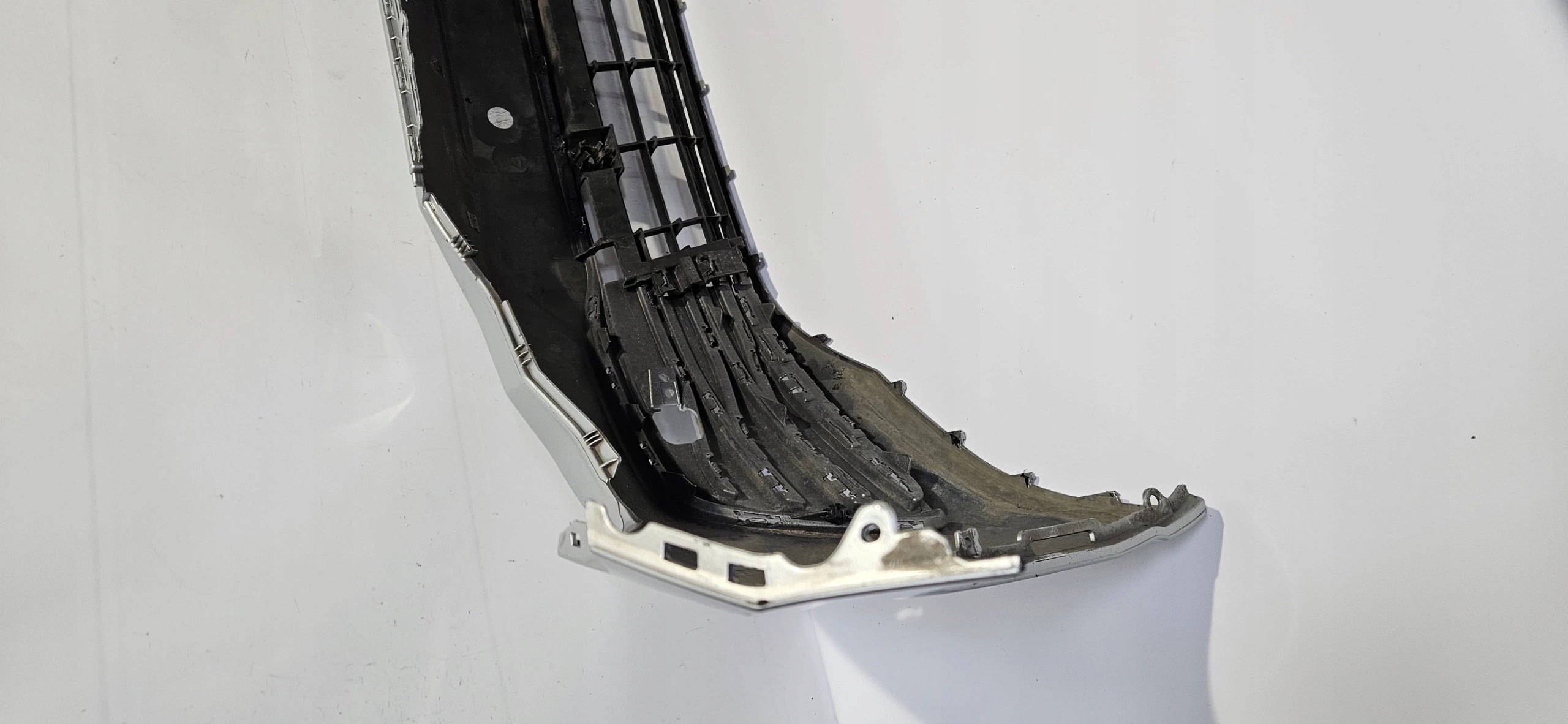 front bumper VW GOLF VIII 19- PDC original 5H0807221J