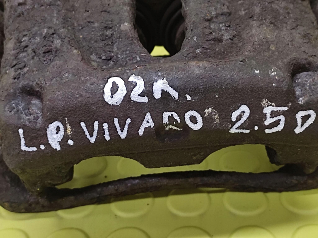 OPEL VIVARO and 2.5 caliper brake left front