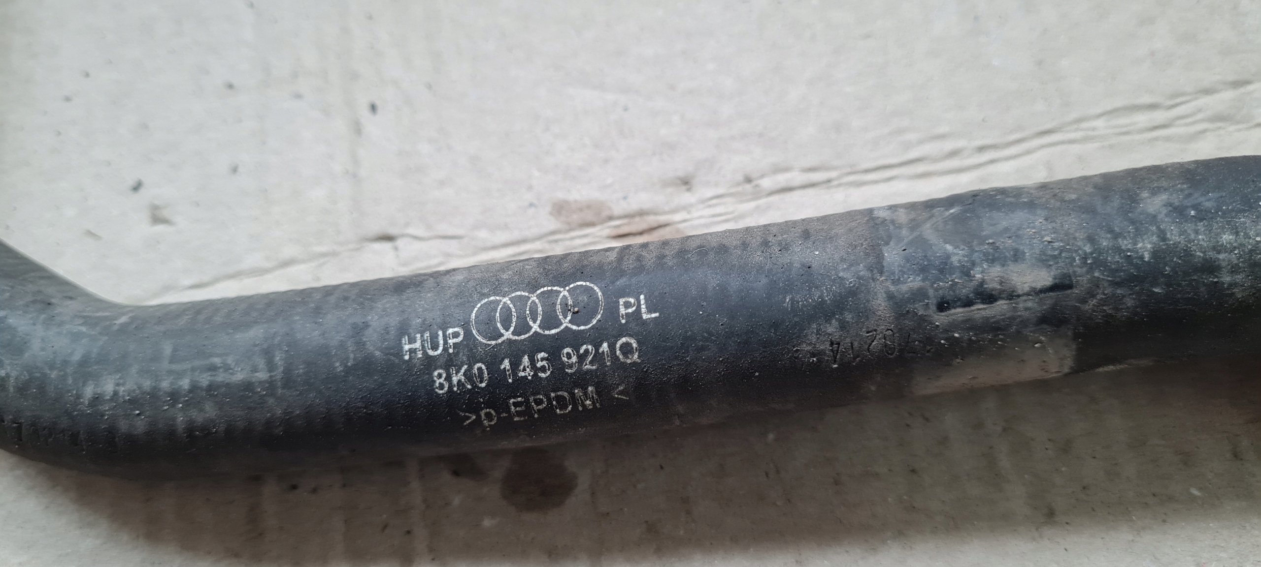 S4 B8 LIFT A4 prijenos crijevo vode 3.0 TFSI 8K0145921Q S5