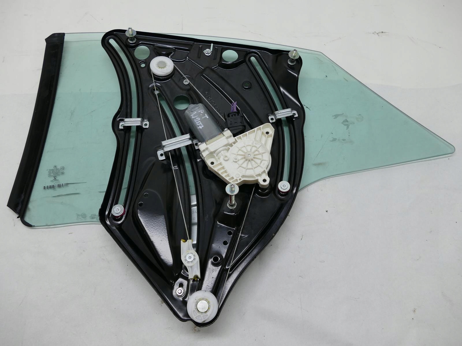 MERCEDES W207 C207 window regulator right rear part window A2076701403