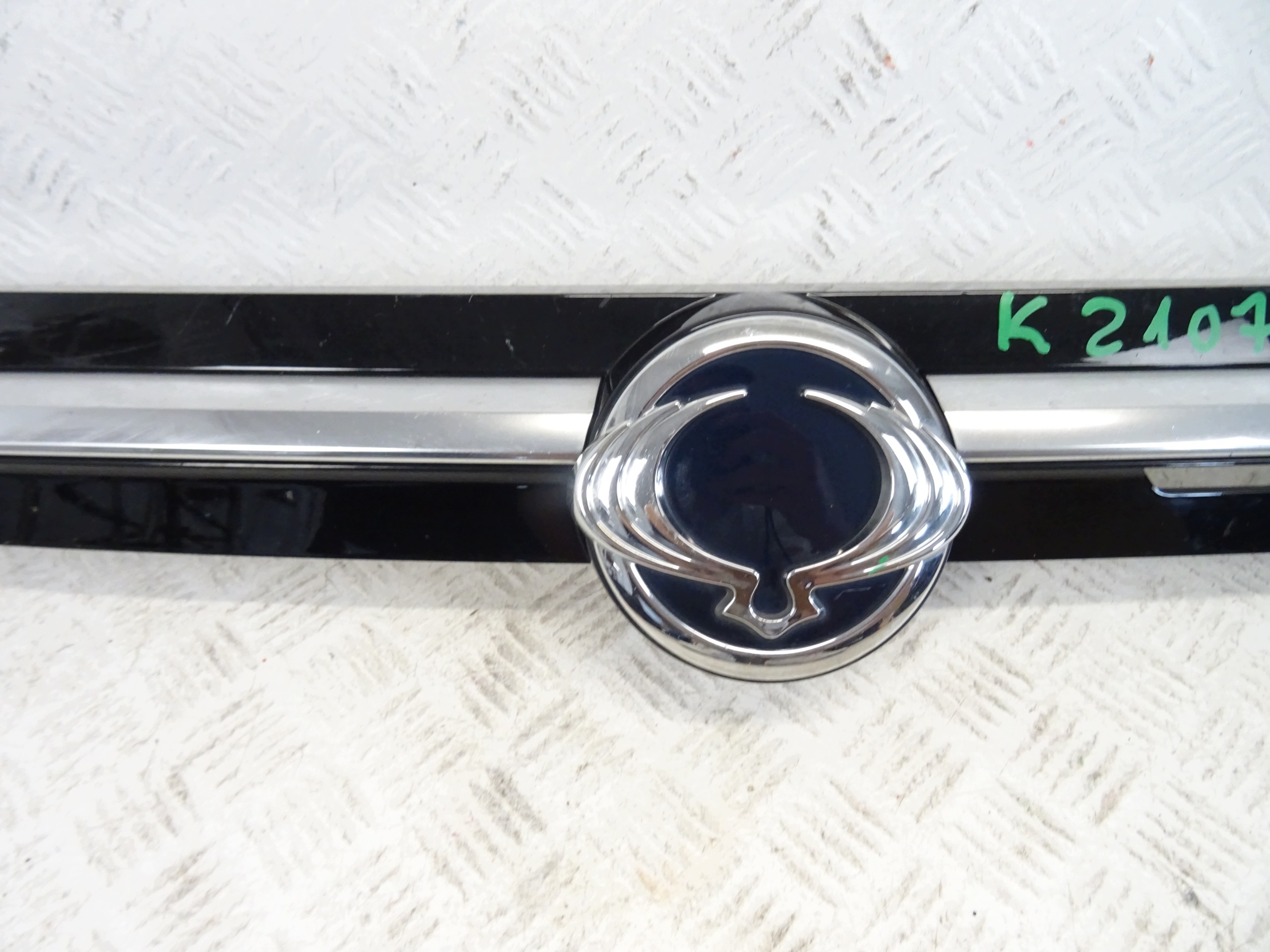 grill grille front front SSANGYONG KGM KORANDO IV K78751-37000