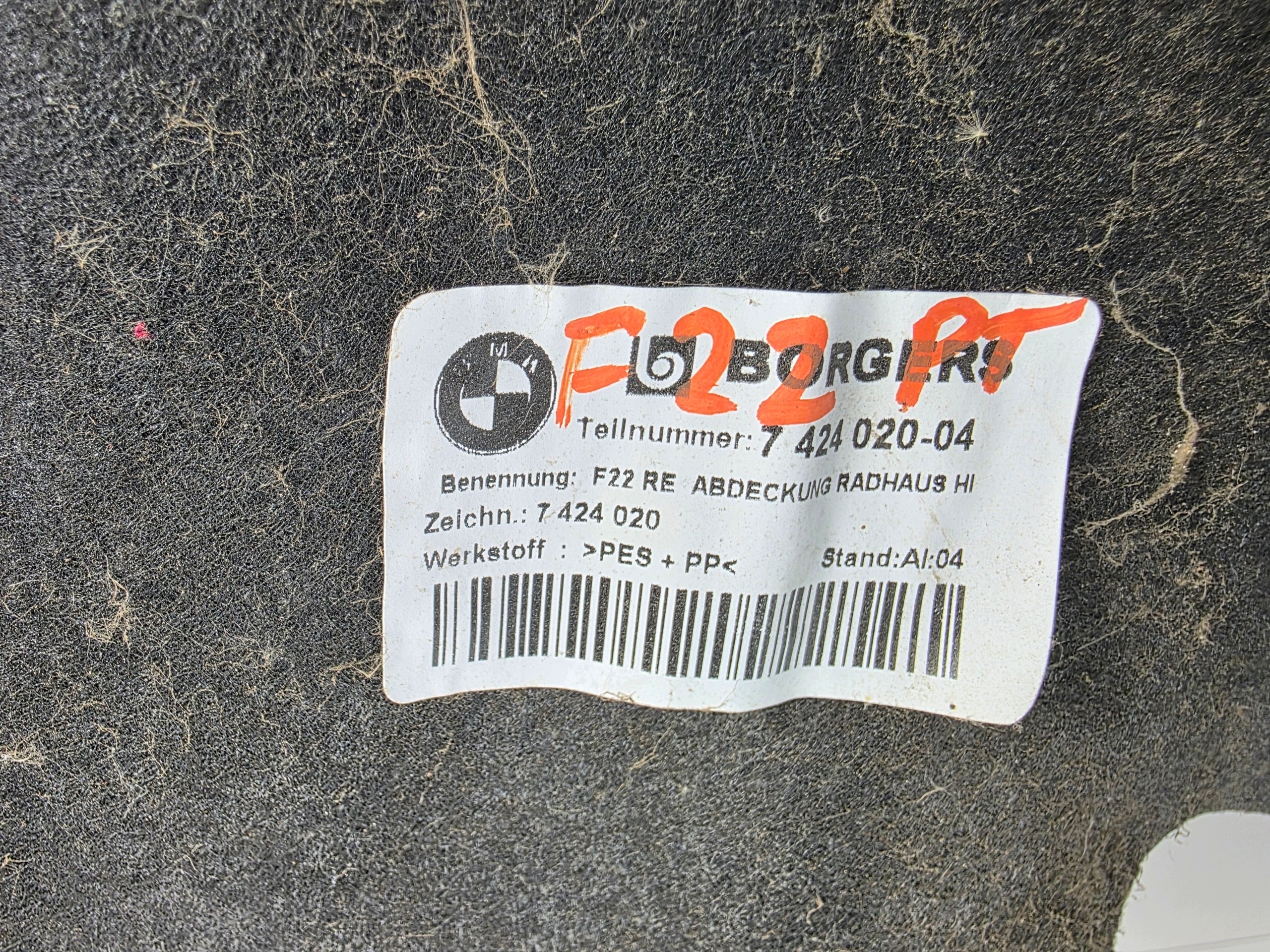 mudguard right rear. BMW 2 F22 7424020