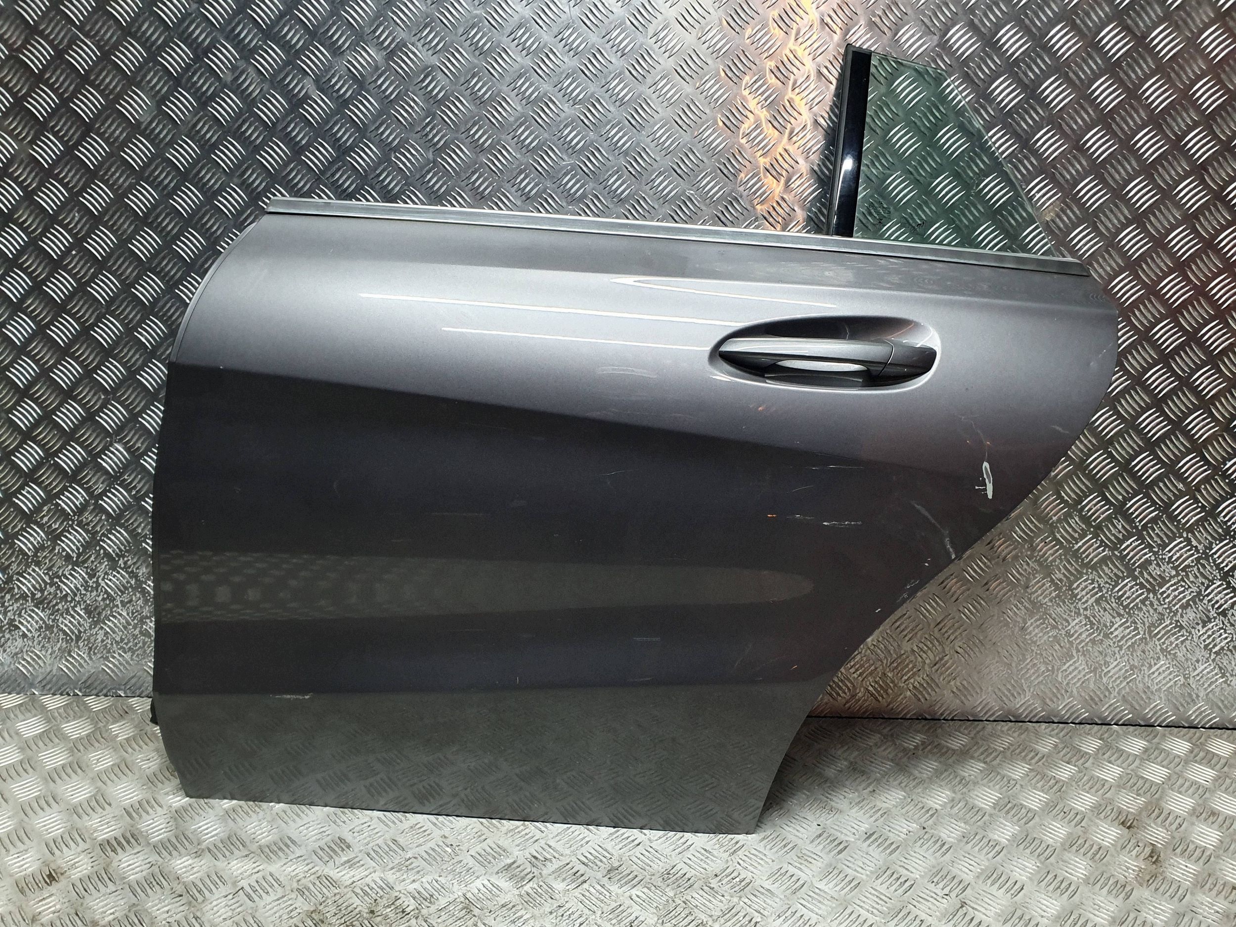 door left rear part complete MERCEDES CLA W117 KOMBI