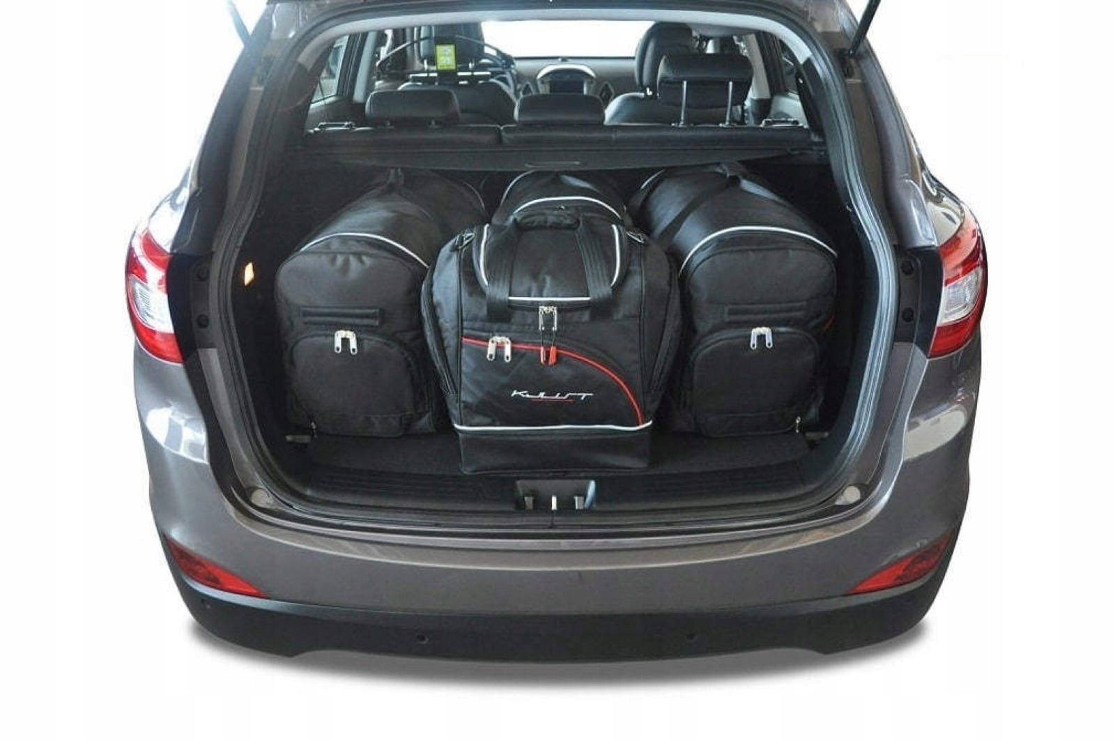 J&j Automotive Sada 4ks cestovných tašiek Sport pre Hyundai ix35 2010-2013