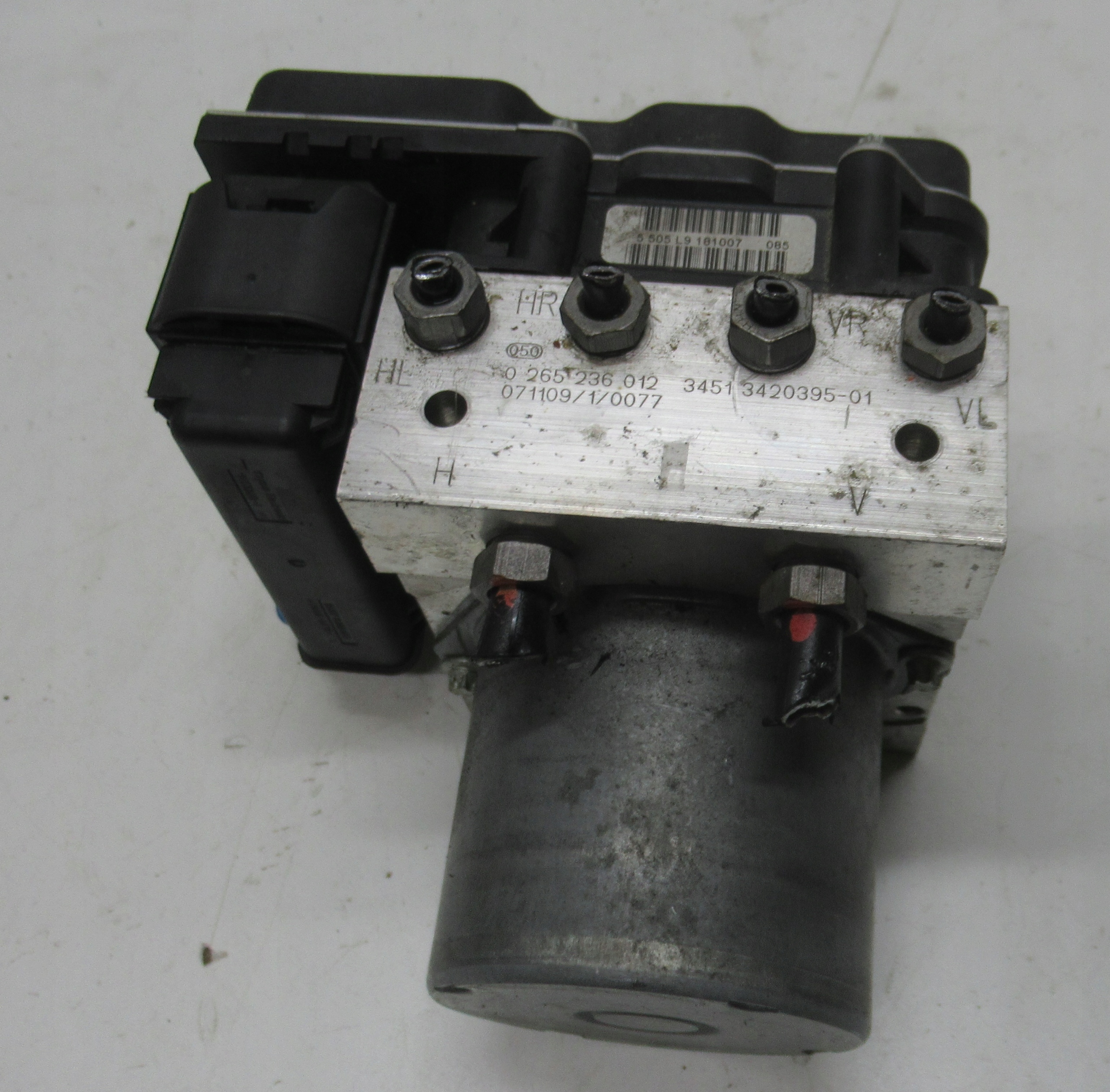 BMW X3 E83 Pompa ABS 3420395 3420395 0265950489