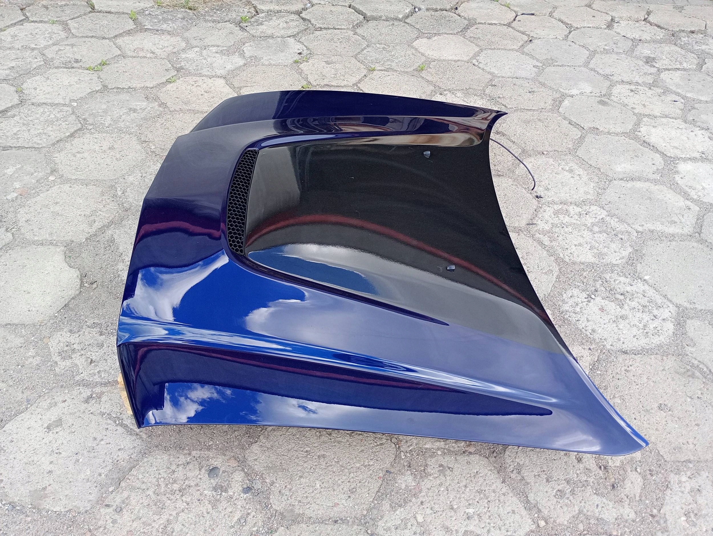 bonnet front engine housing cover original Dodge Charger 6.4 SRT 2011-2014