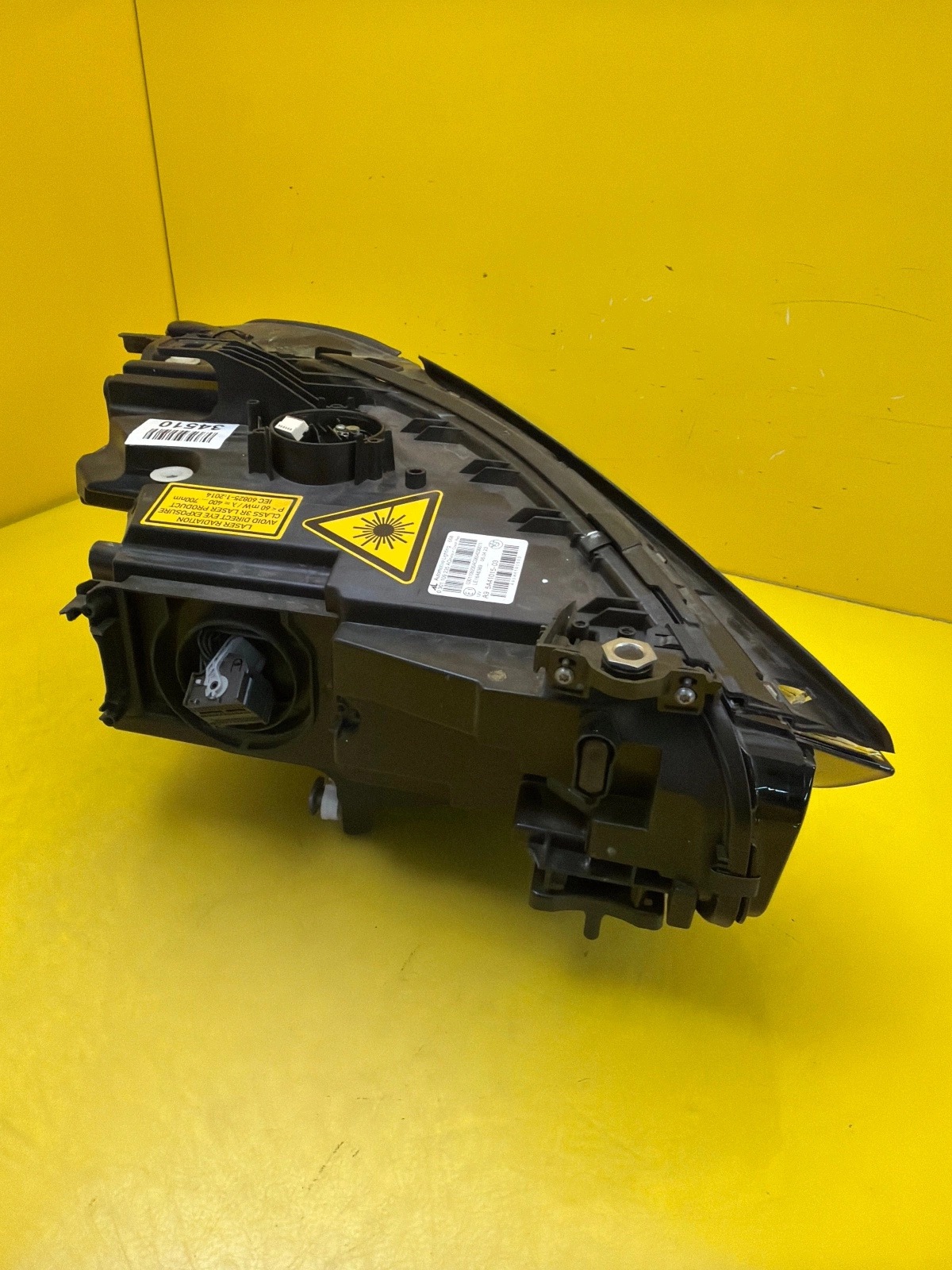light left front BMW 8 G14 G15 Laser 5A41015-03