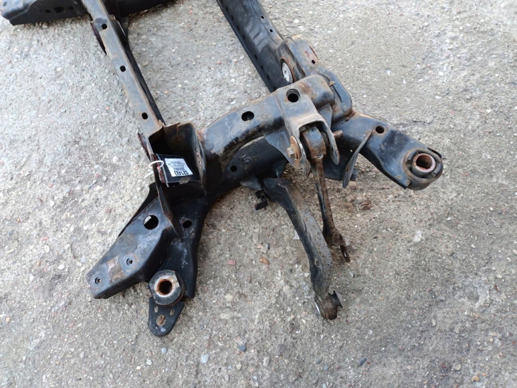 FORD MUSTANG VI CABRIO 2.3 ECOBOOST SANKI TYŁ Typ samochodu Samochody osobowe