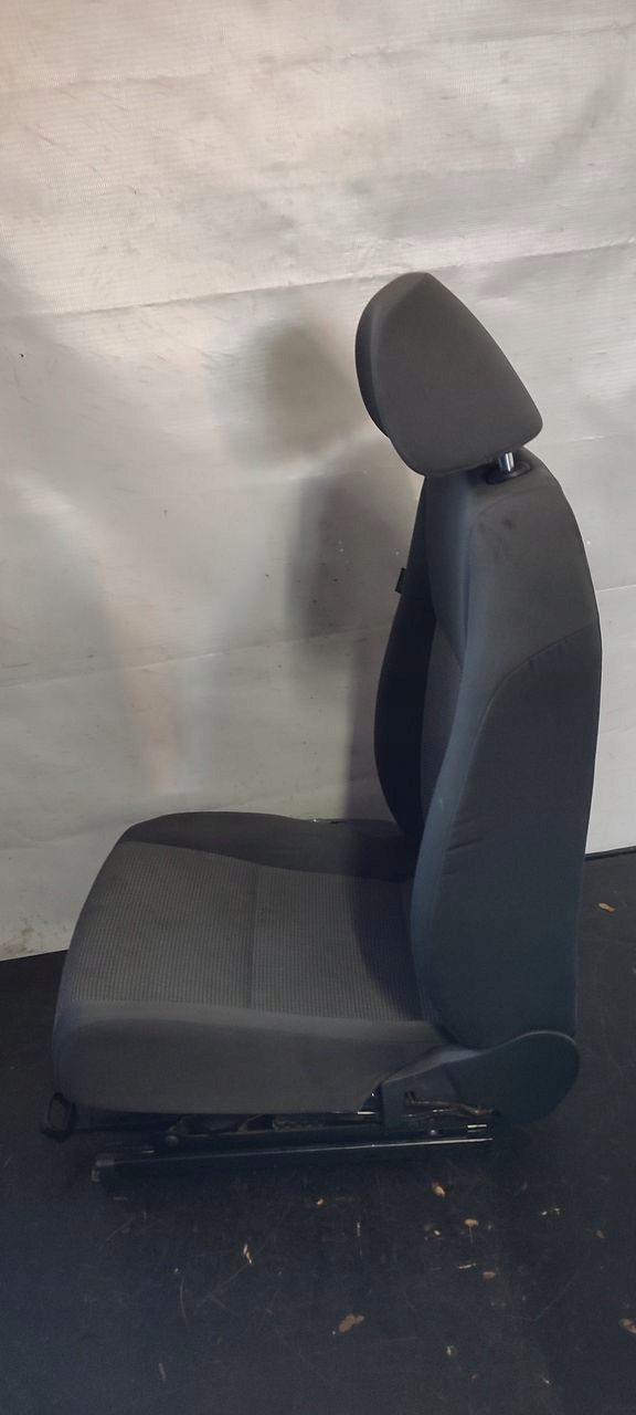 Sitz Sitze komplet VW Golf V 1,6 8V kombi