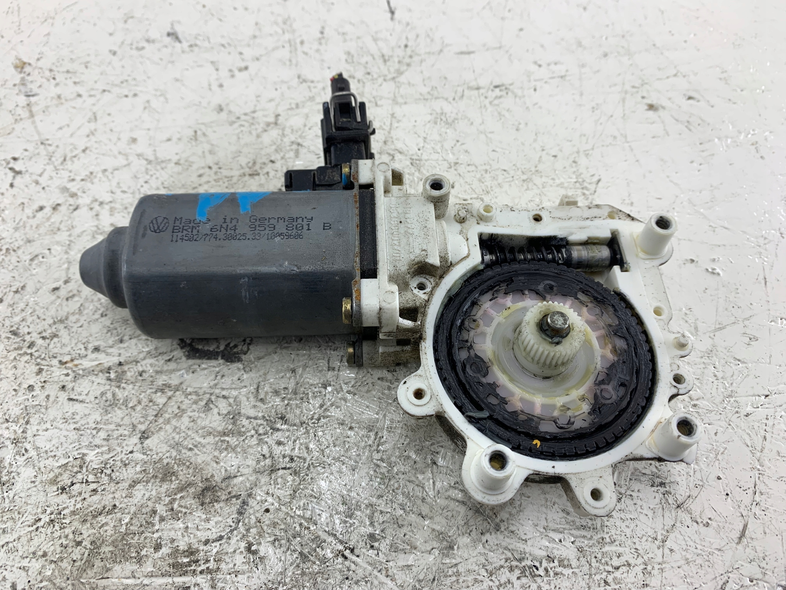 VW POLO III 6N mini motor windows right front 6N4959801B