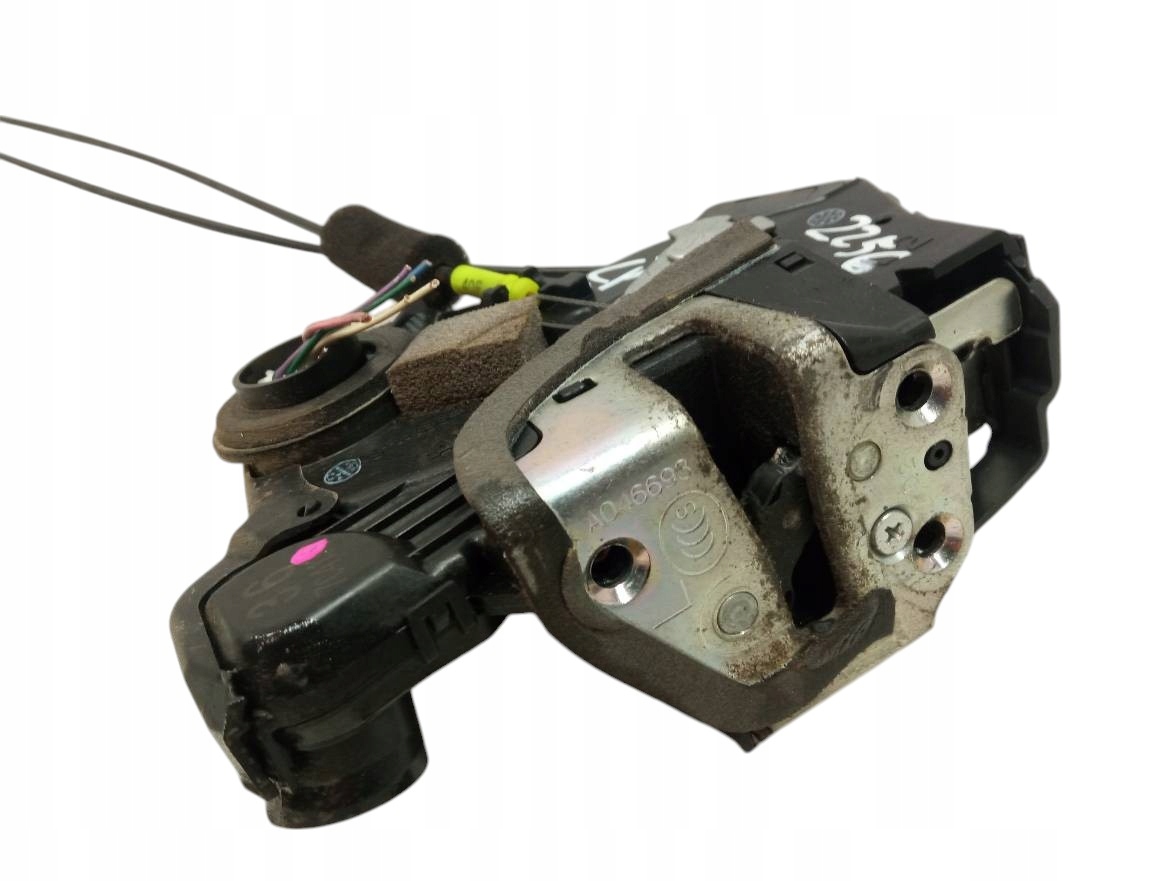 lock door left front EUROPA Toyota Scion TC and (2004-2010)