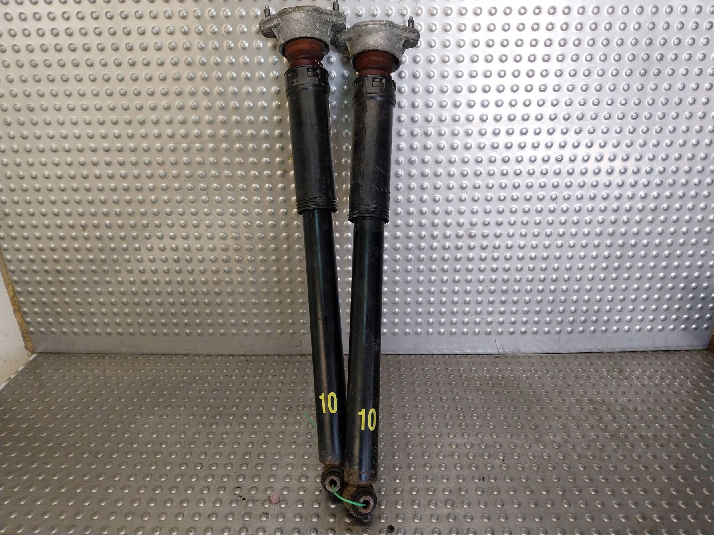 Stoßdämpfer heck KOMPLET A2123201030 MERCEDES W212