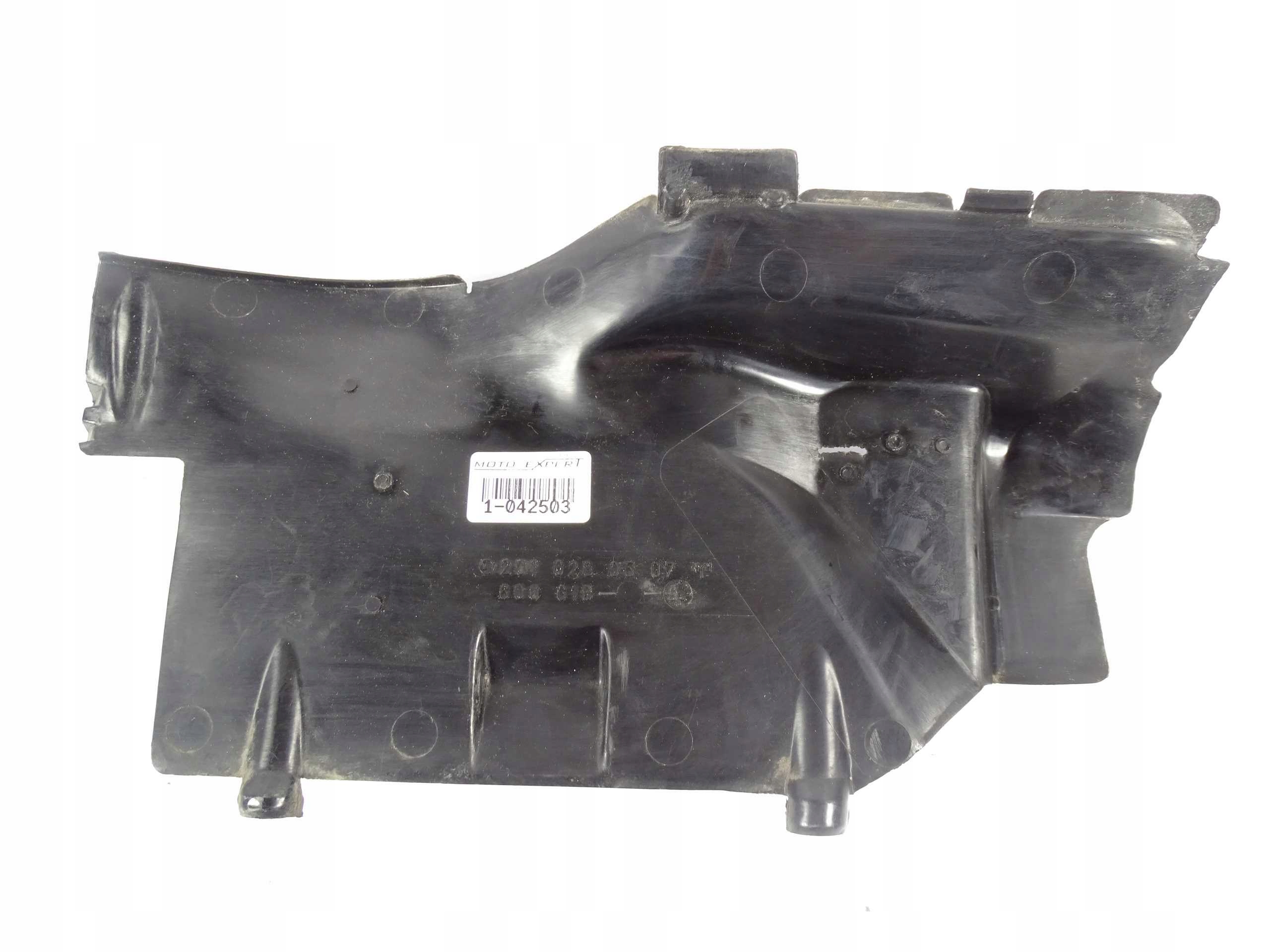 Mercedes 190 W201 OSŁONA POKRYWA PŁYTA AKUMULATORA A2016280507