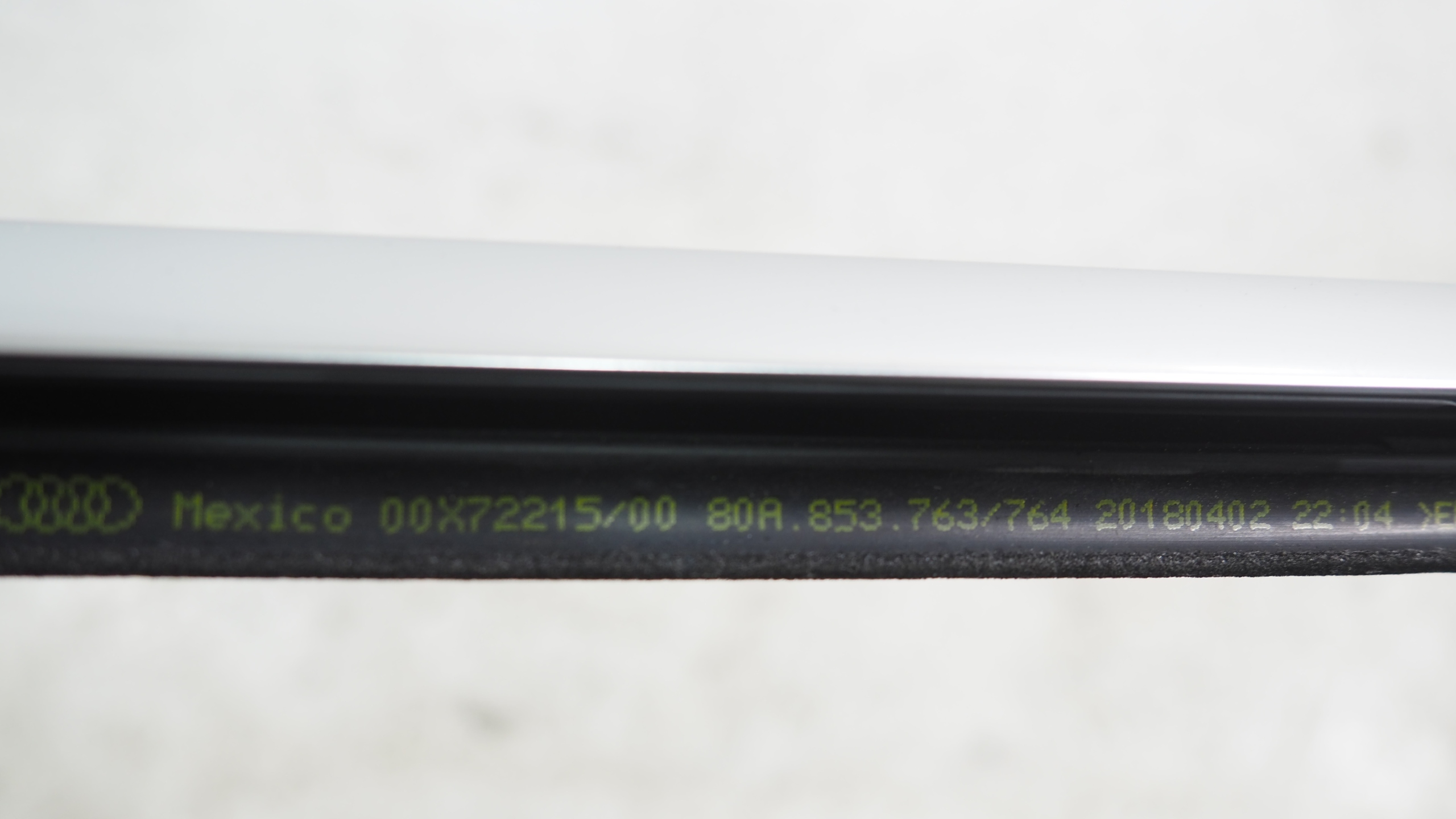 Audi Q5 II 80A moulding dust windows rear part 80A853763 80A853764