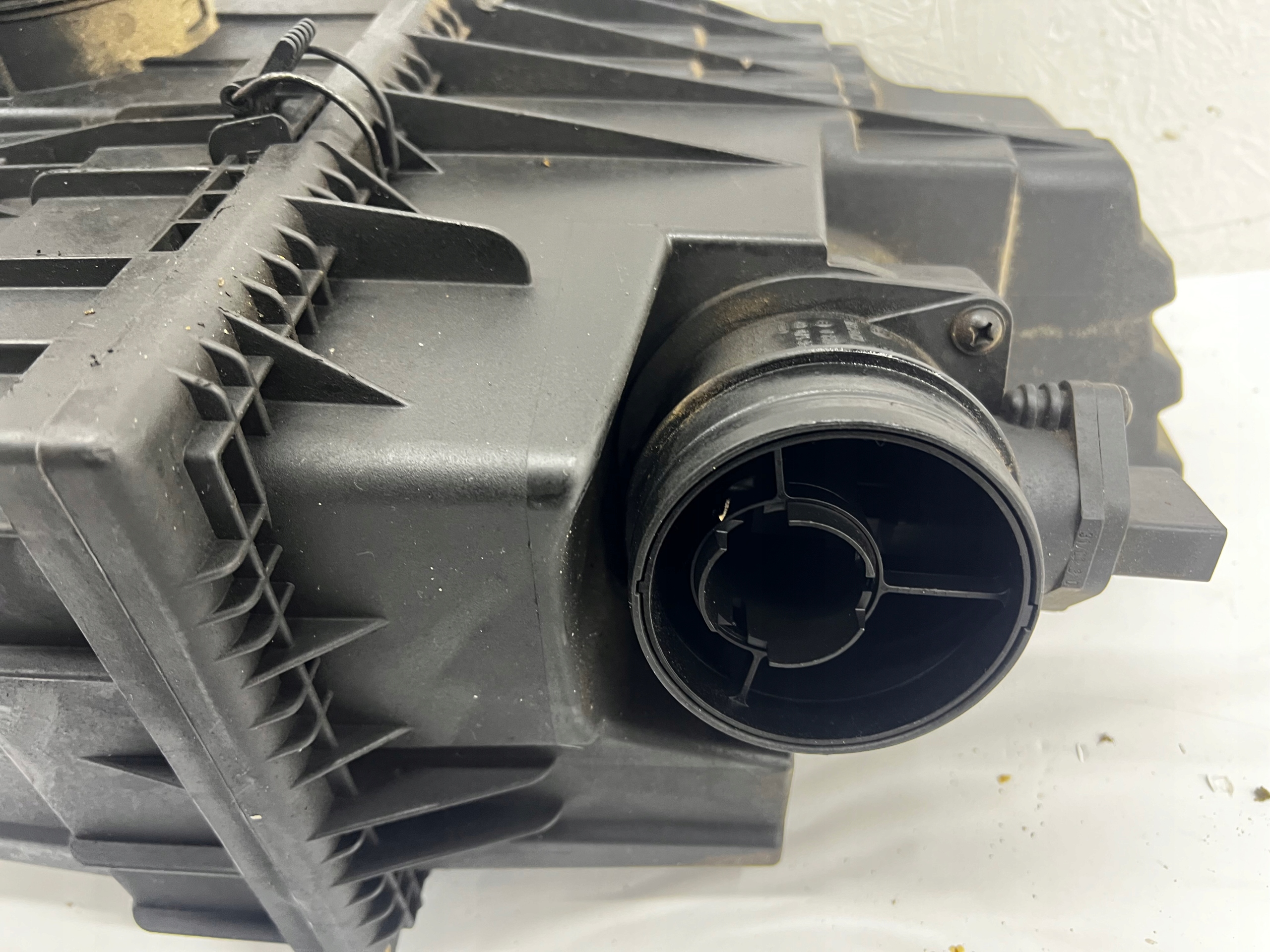 VW T5 2.5 TDI Gehäuse filter luft 7H0129601J 7H0129607F