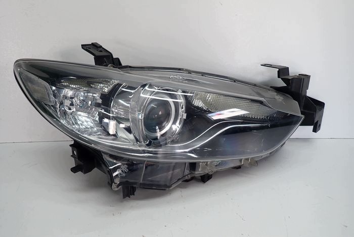 MAZDA 6 BI-XENON 8PIN 12- reflektor right light right