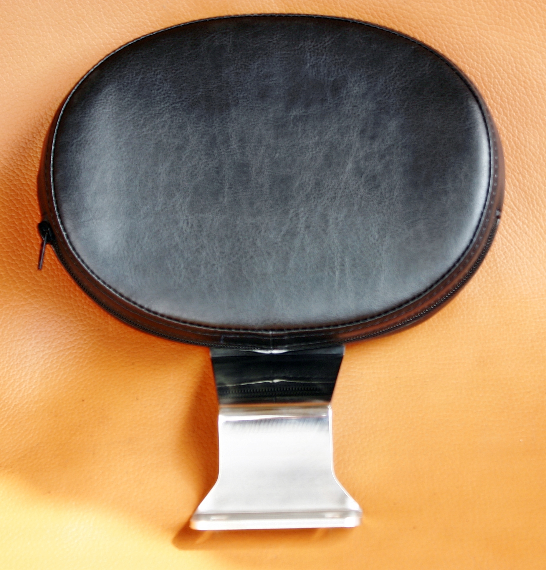 Ruchome oparcie kierowcy MARAUDER 800