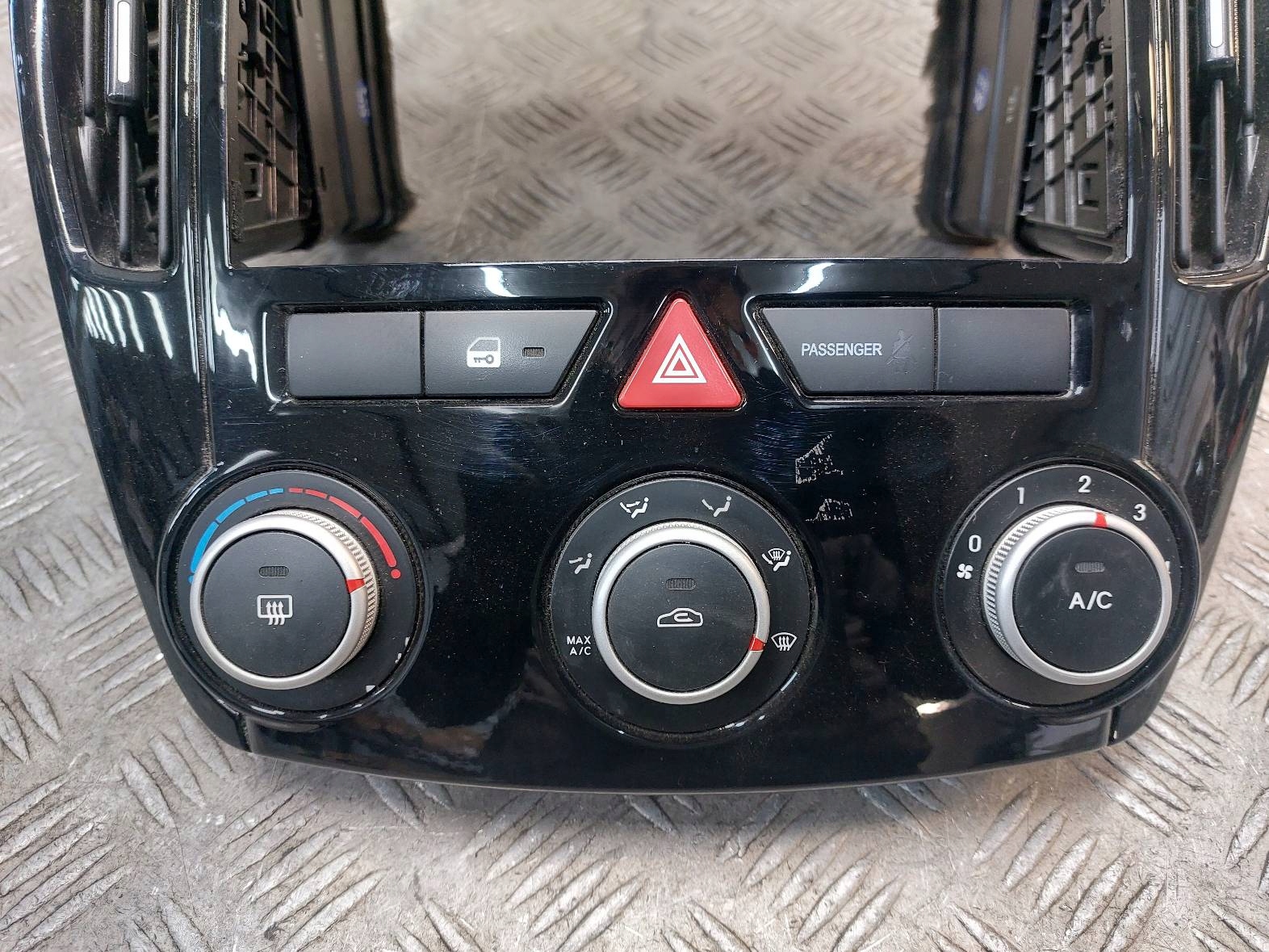 PANEL BOCCHETTE Schermo KIA PROCEED e LIFT 84740-1H005 97250-1H221